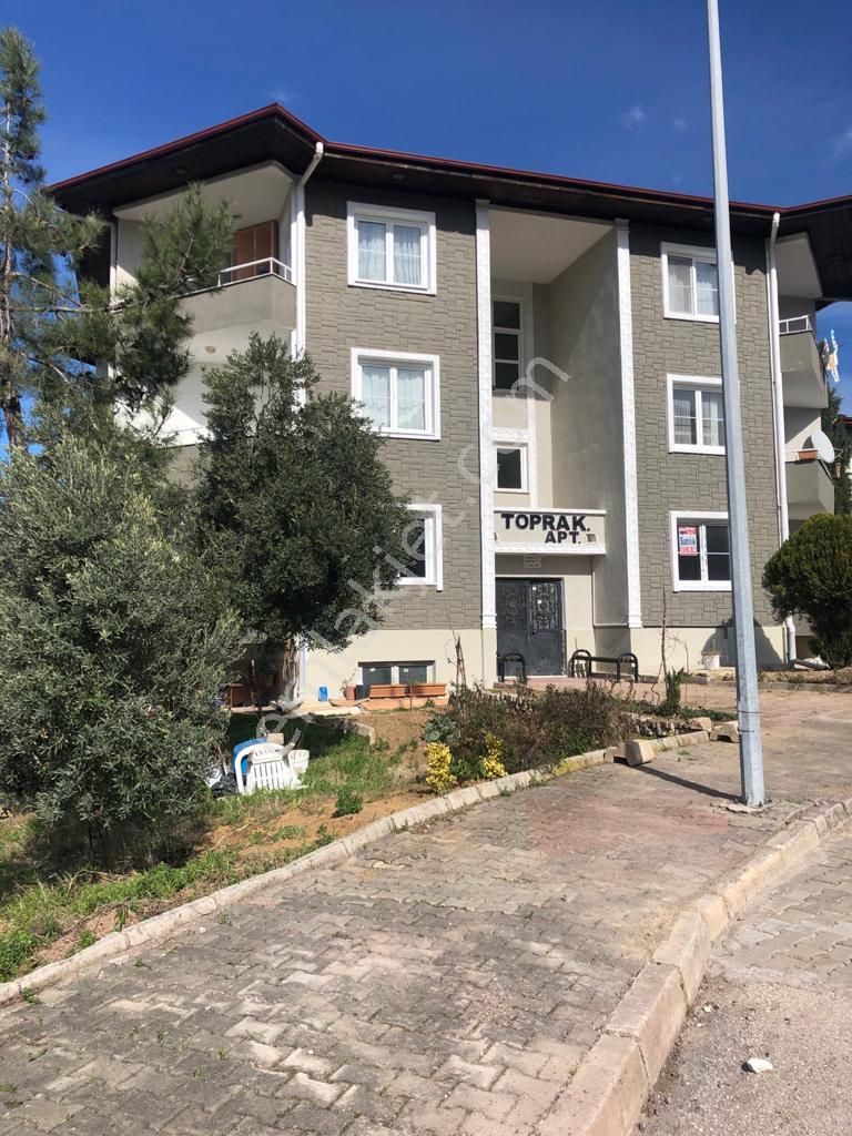 Altınova Subaşı Bld. (Altınkent Mahallesi) Satılık Daire Emlakjet