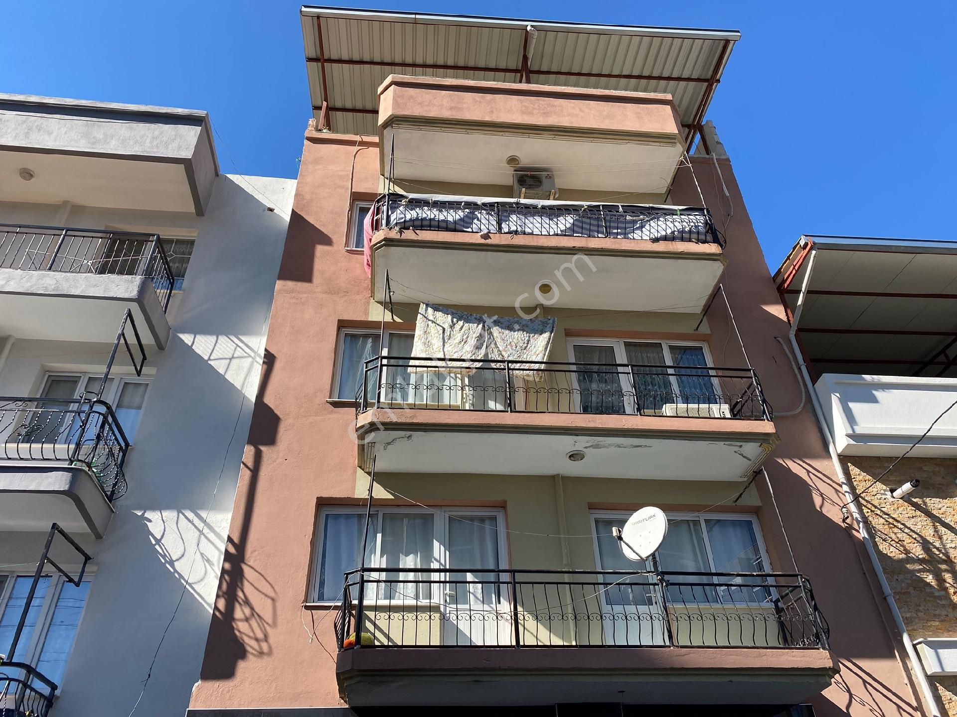 emlakcidan izmir buca yildiz mahallesi 2 1 satilik daire 1 800 000 tl 9247618