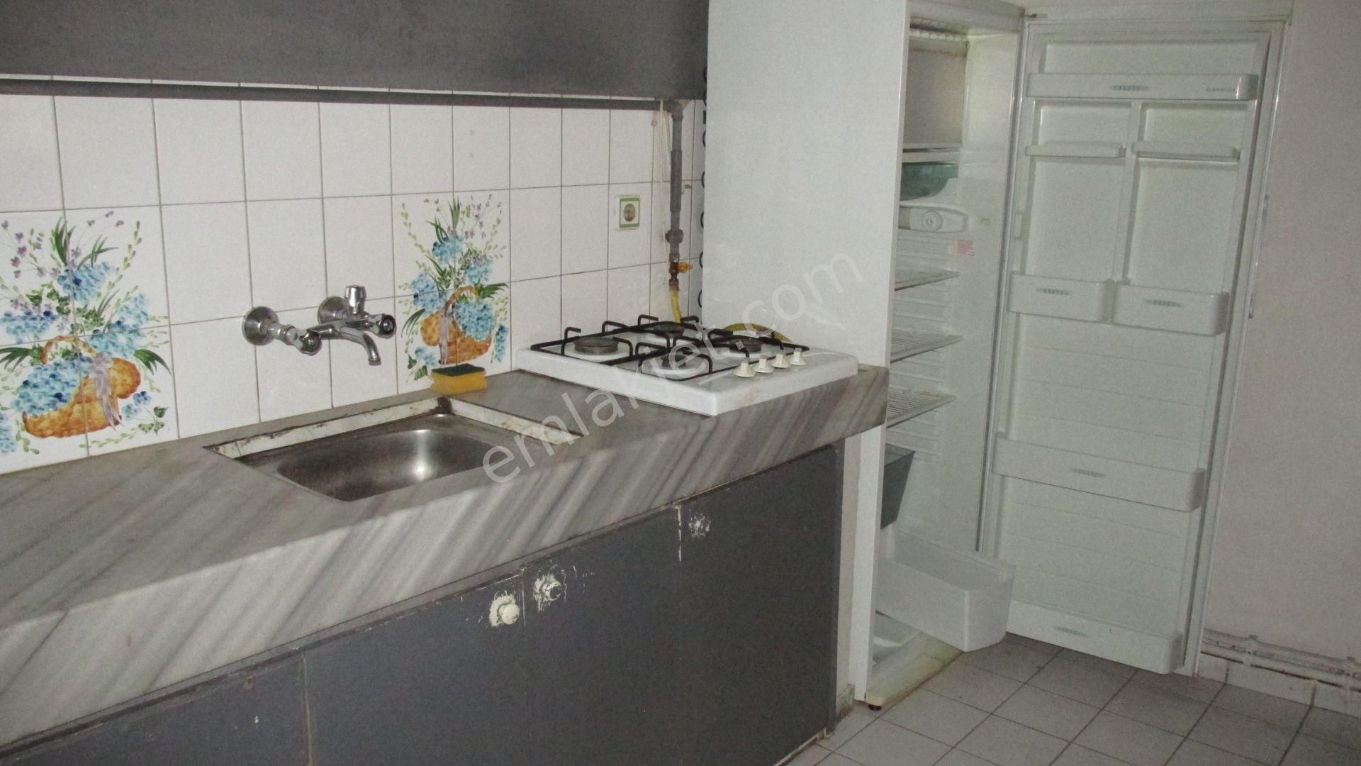 Emlakçıdan Bursa Osmangazi Hocahasan Mahallesi 2+1 Kiralık Daire 1.100