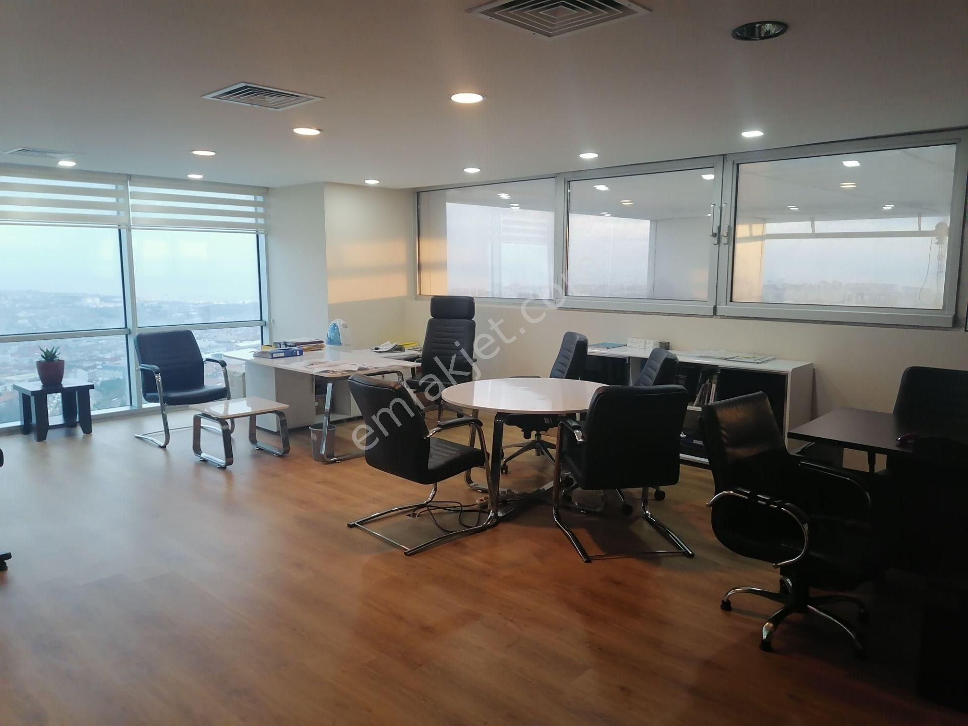Skyport Katın Tamamı Sizin Manzaralı Lüks Satılık Ofis - Görsel 18