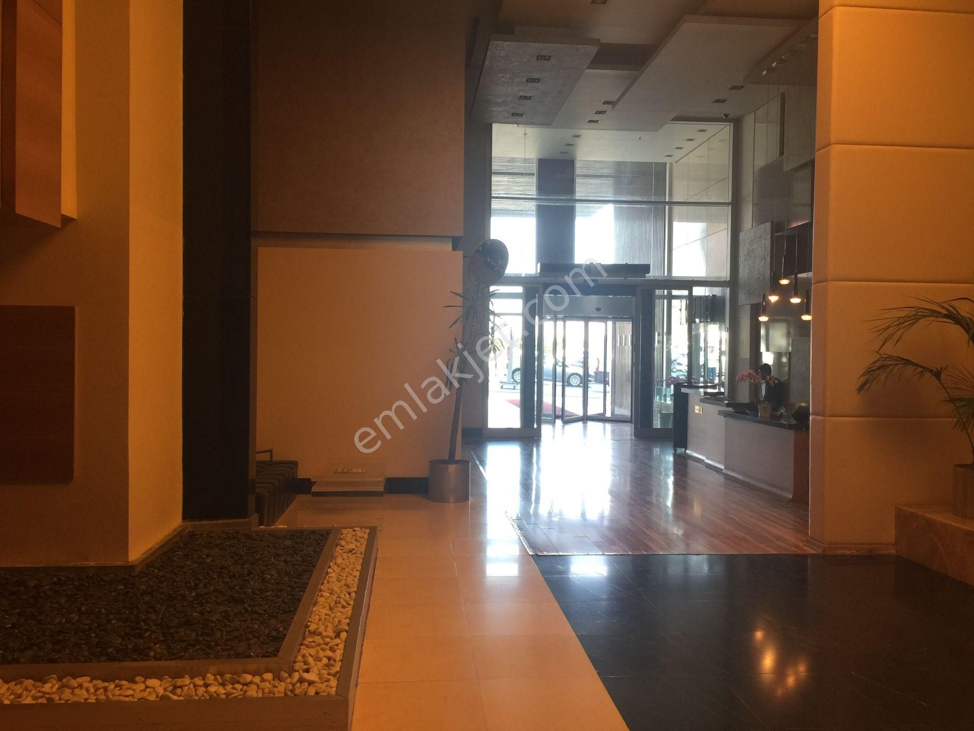 Skyport Katın Tamamı Sizin Manzaralı Lüks Satılık Ofis - Görsel 11