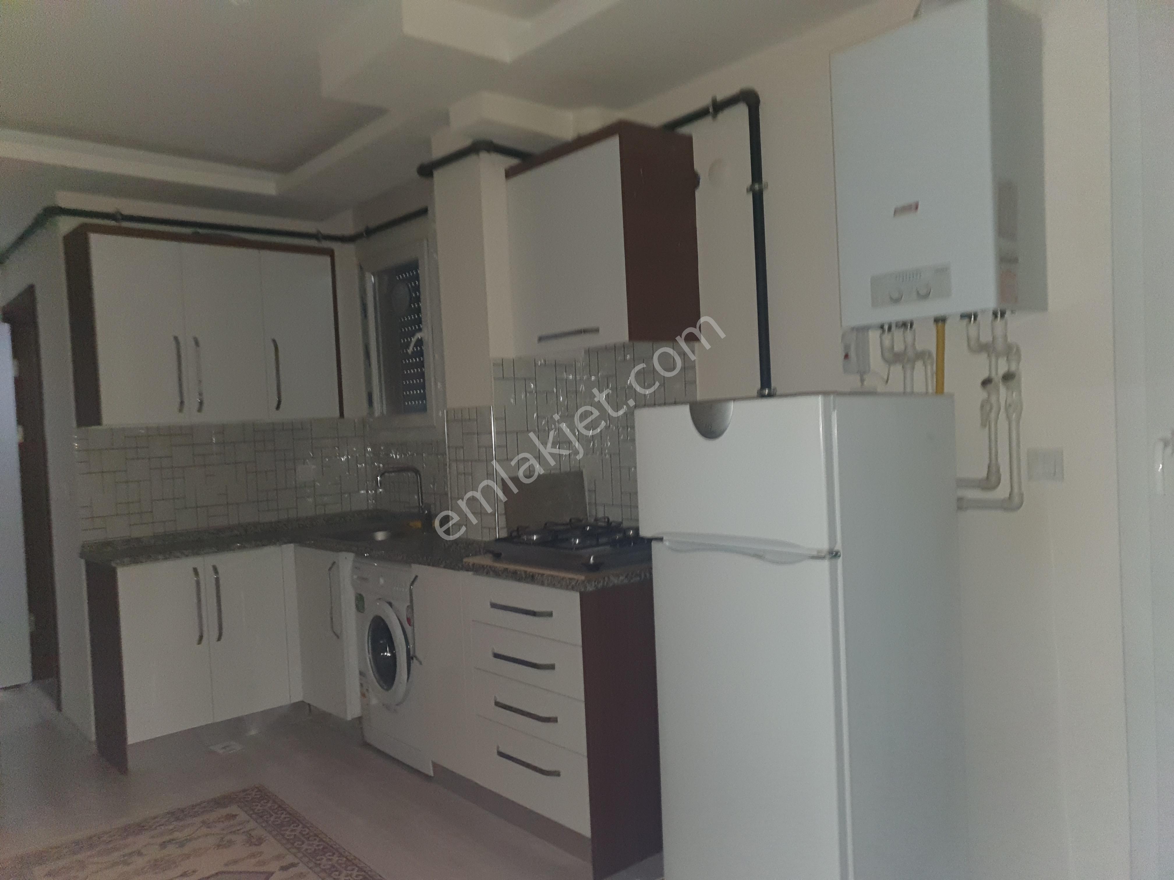 Bornovada Eşyalı 1+1 Kiralık Lüks Daire - Görsel 7