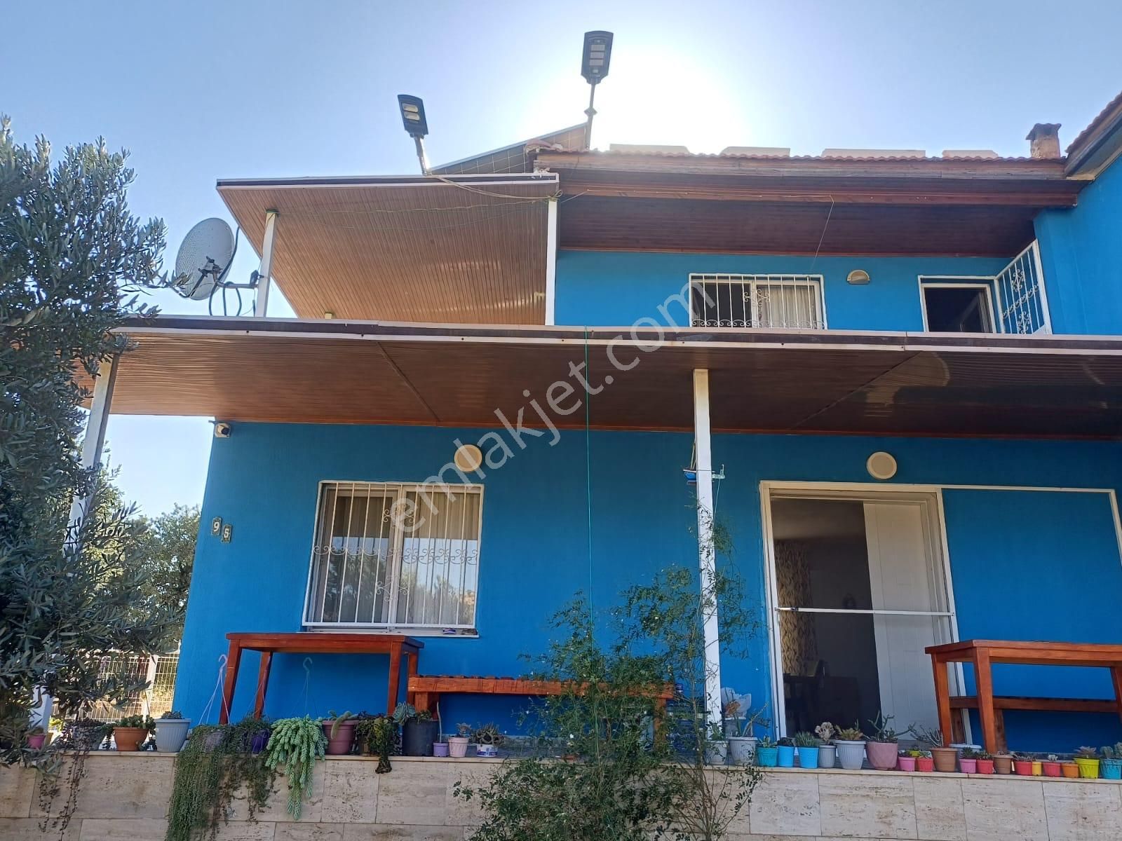 Acil Bağarasında Satılık Zeytinli Bahçeli Villa 4dönüm 14.500.000 (teklife Açıktır)