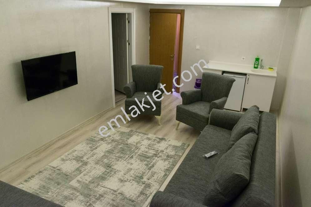 Emlakçıdan Bursa Osmangazi Kuruçeşme Mahallesi 1+1 Günlük Kiralık Daire