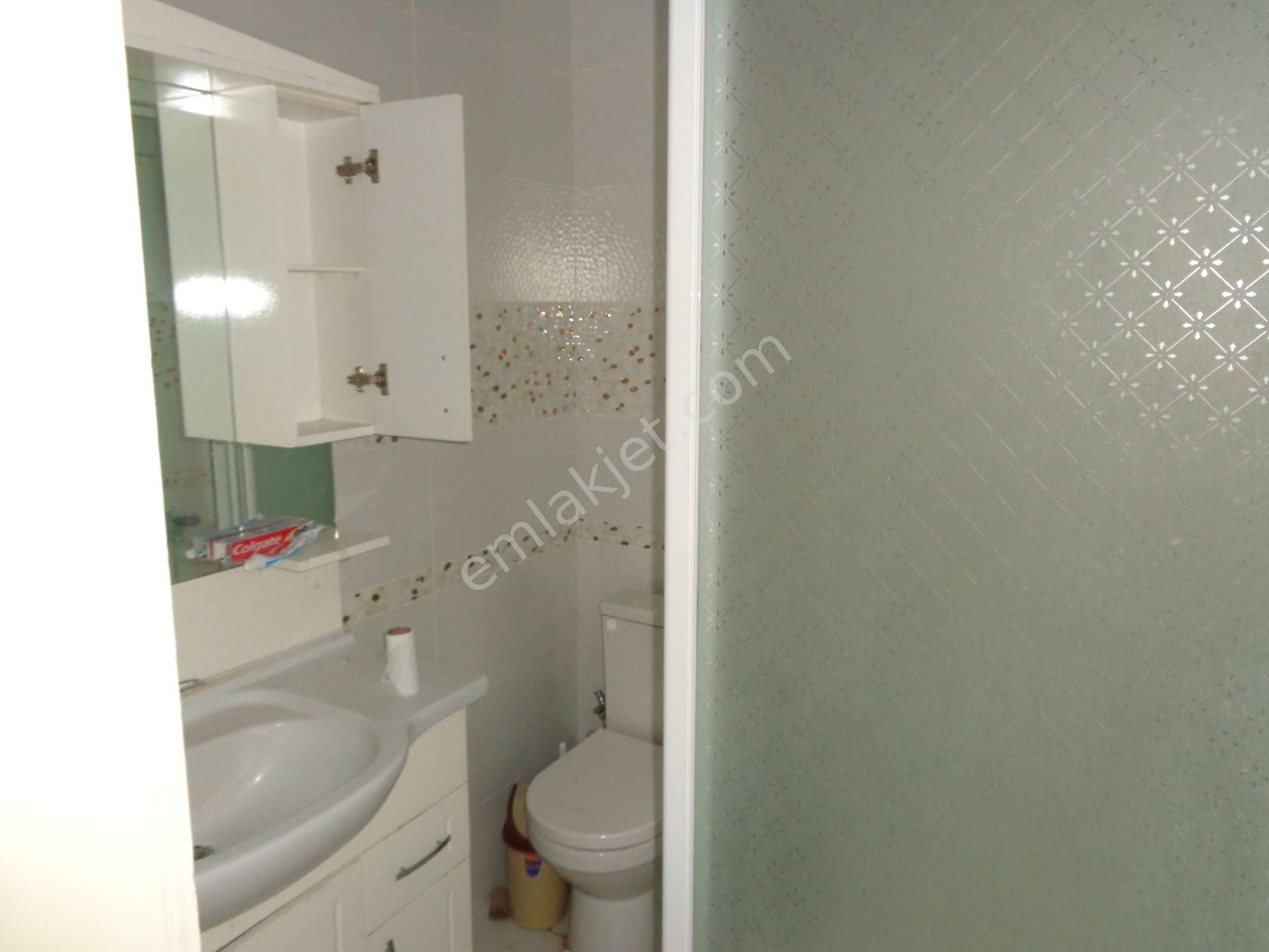 Dikmen Caddesinde , Eşyalı, Kombili , 2+1, 1.kot, Bahçe Katı - Görsel 23