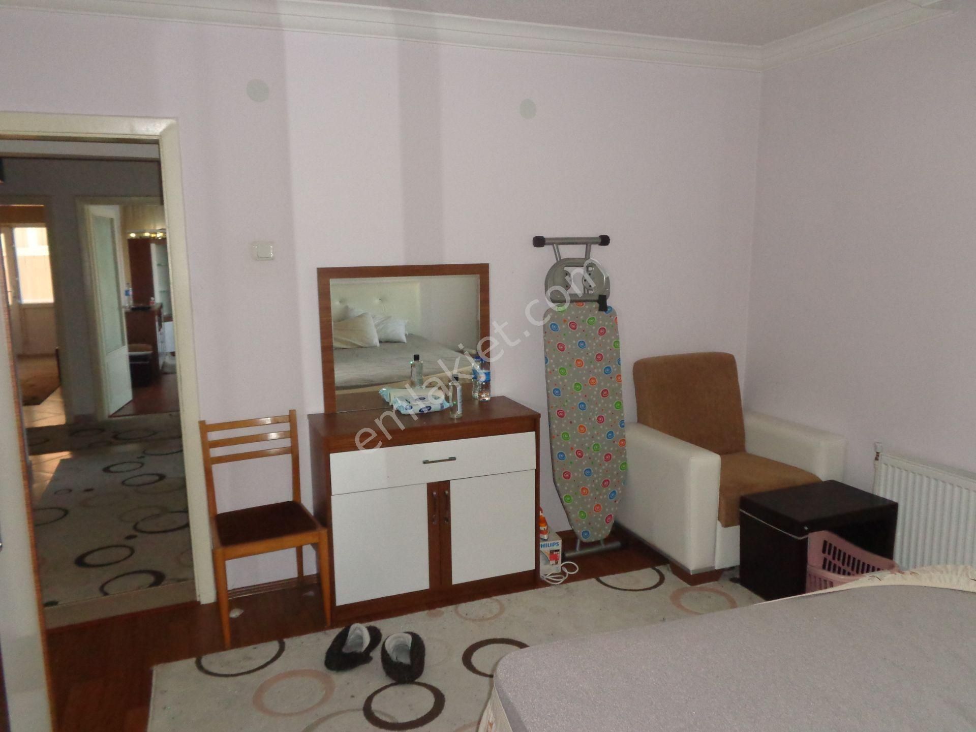 Dikmen Caddesinde , Eşyalı, Kombili , 2+1, 1.kot, Bahçe Katı - Görsel 19