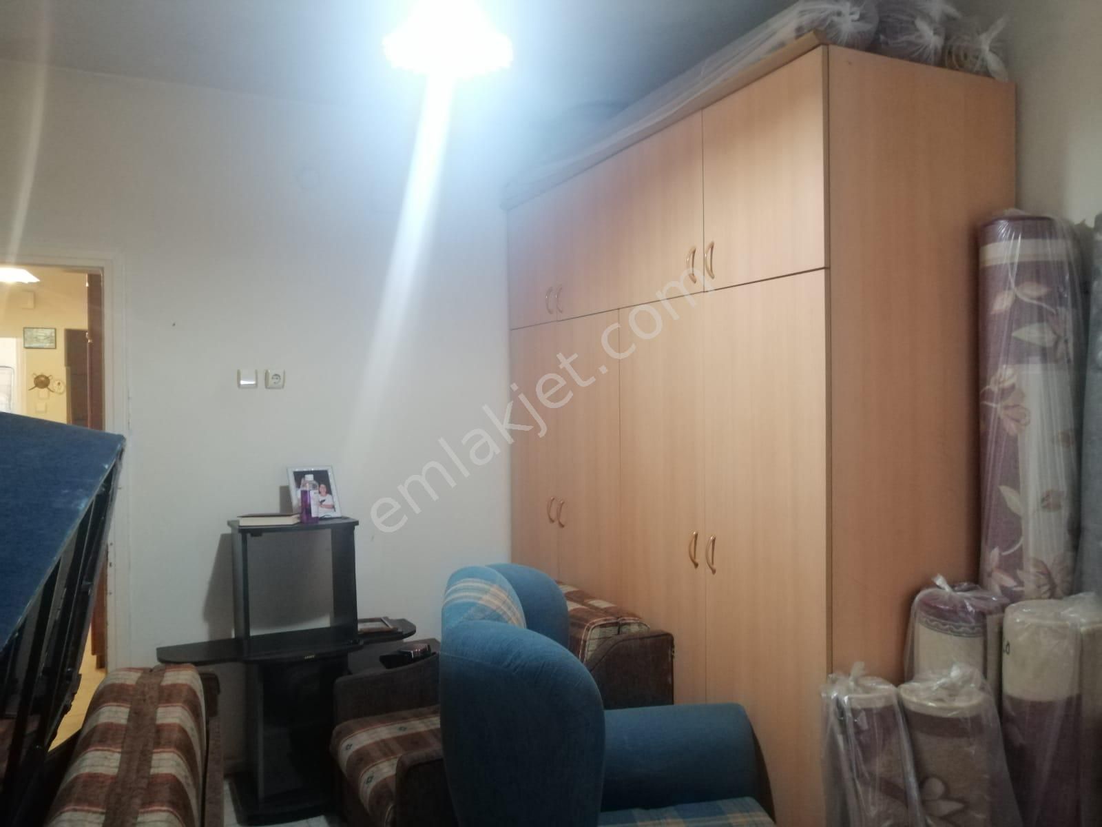 Emlakçıdan Adana Seyhan Mithatpaşa Mahallesi 2+1 Kiralık Daire 800 TL