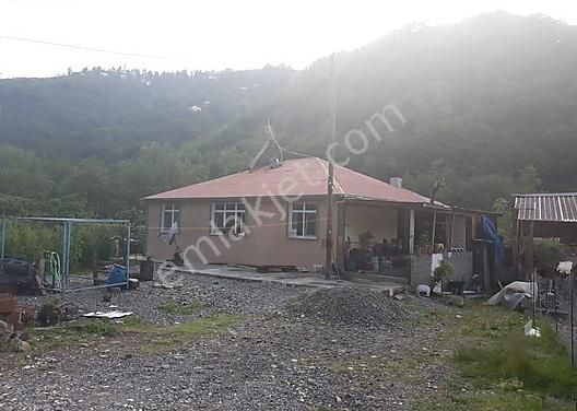 Emlakçıdan Giresun Görele Bozcaali Mahallesi 4+1 Satılık Müstakil 600.