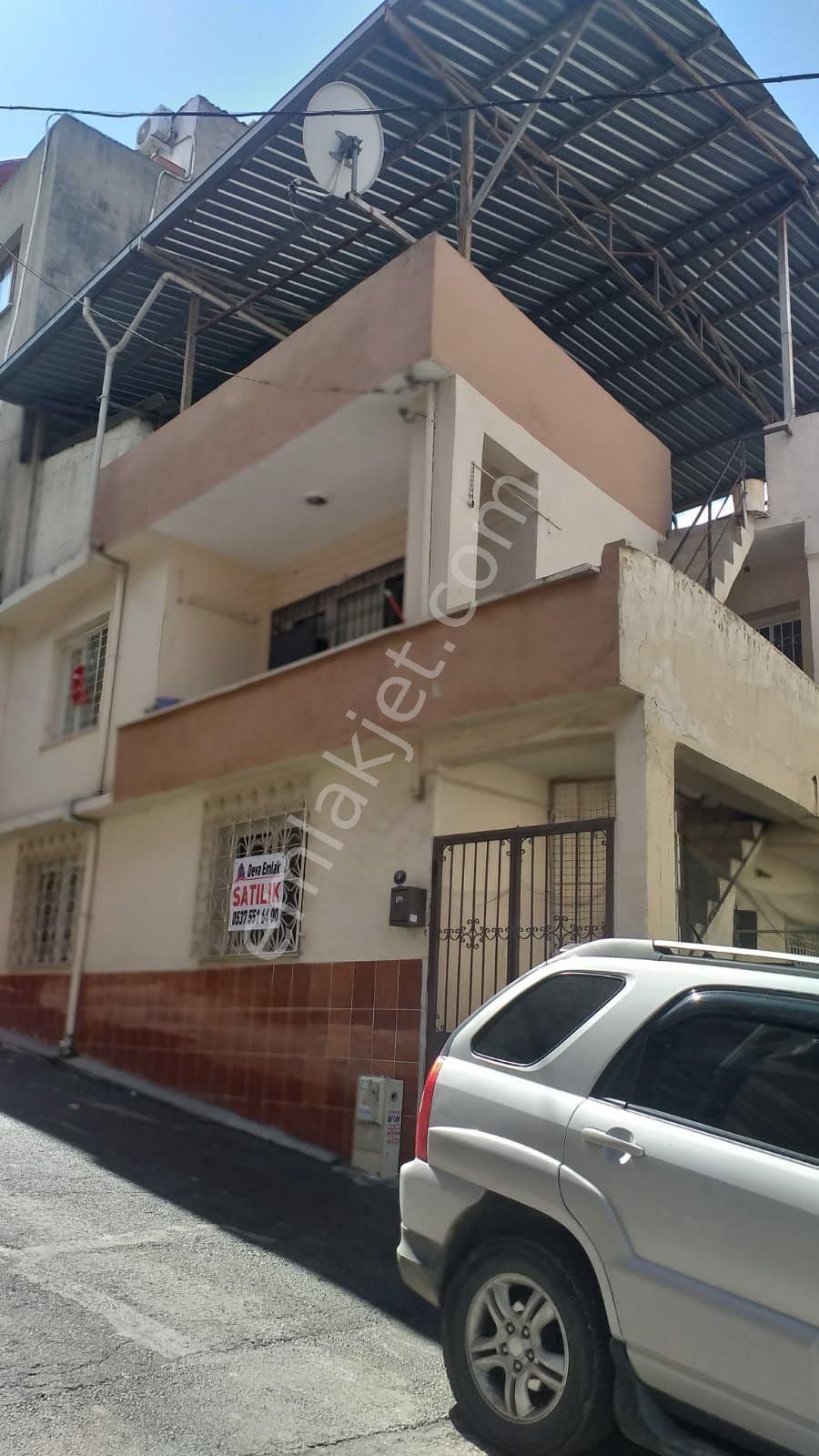 Emlakçıdan İzmir Buca İnönü Mahallesi 2+1 Satılık Müstakil 395.000 TL