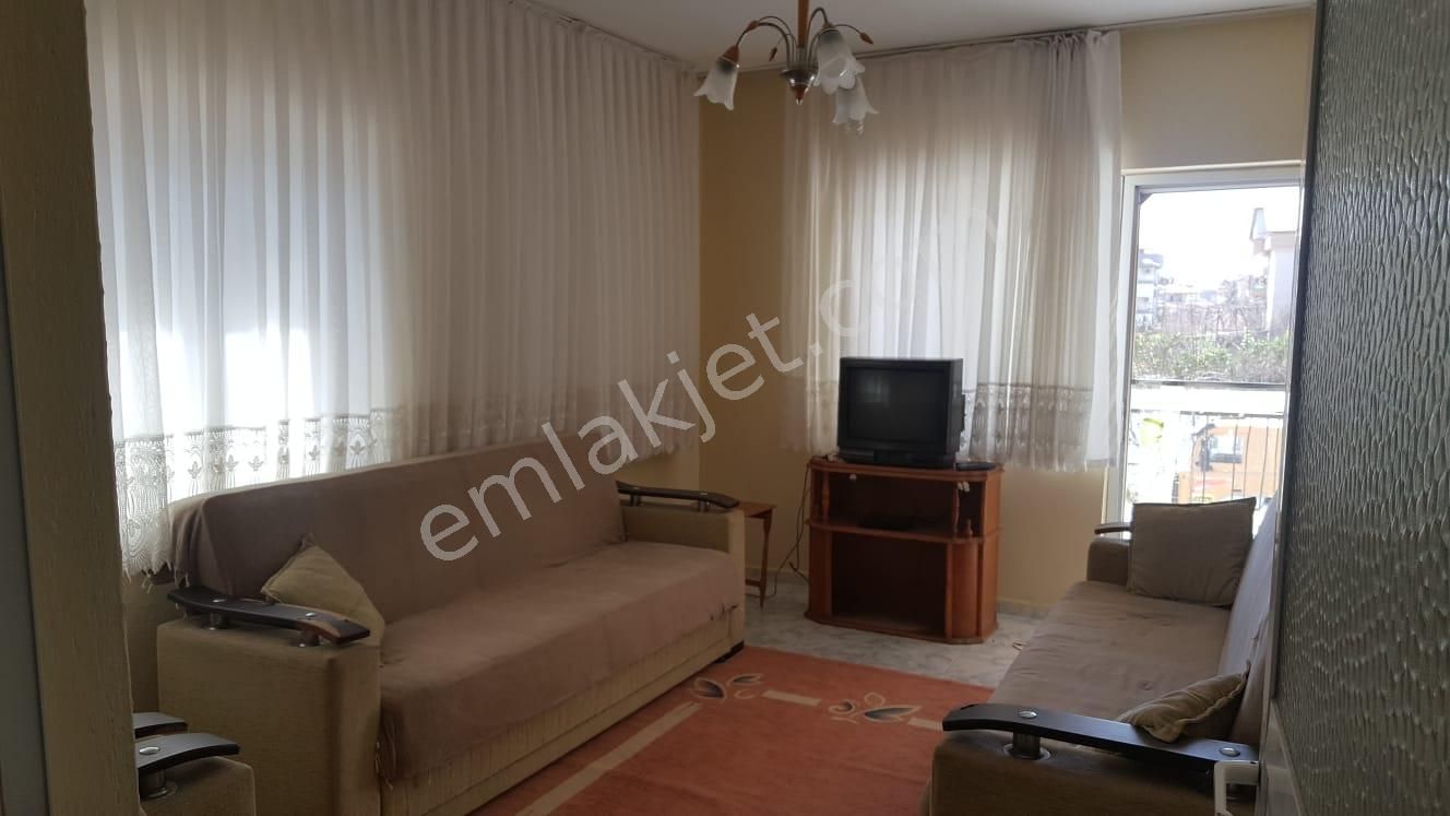 Merkezde Eşyalı 2+1 Kapalı Mutfak Bahçeli Nizam Daire.