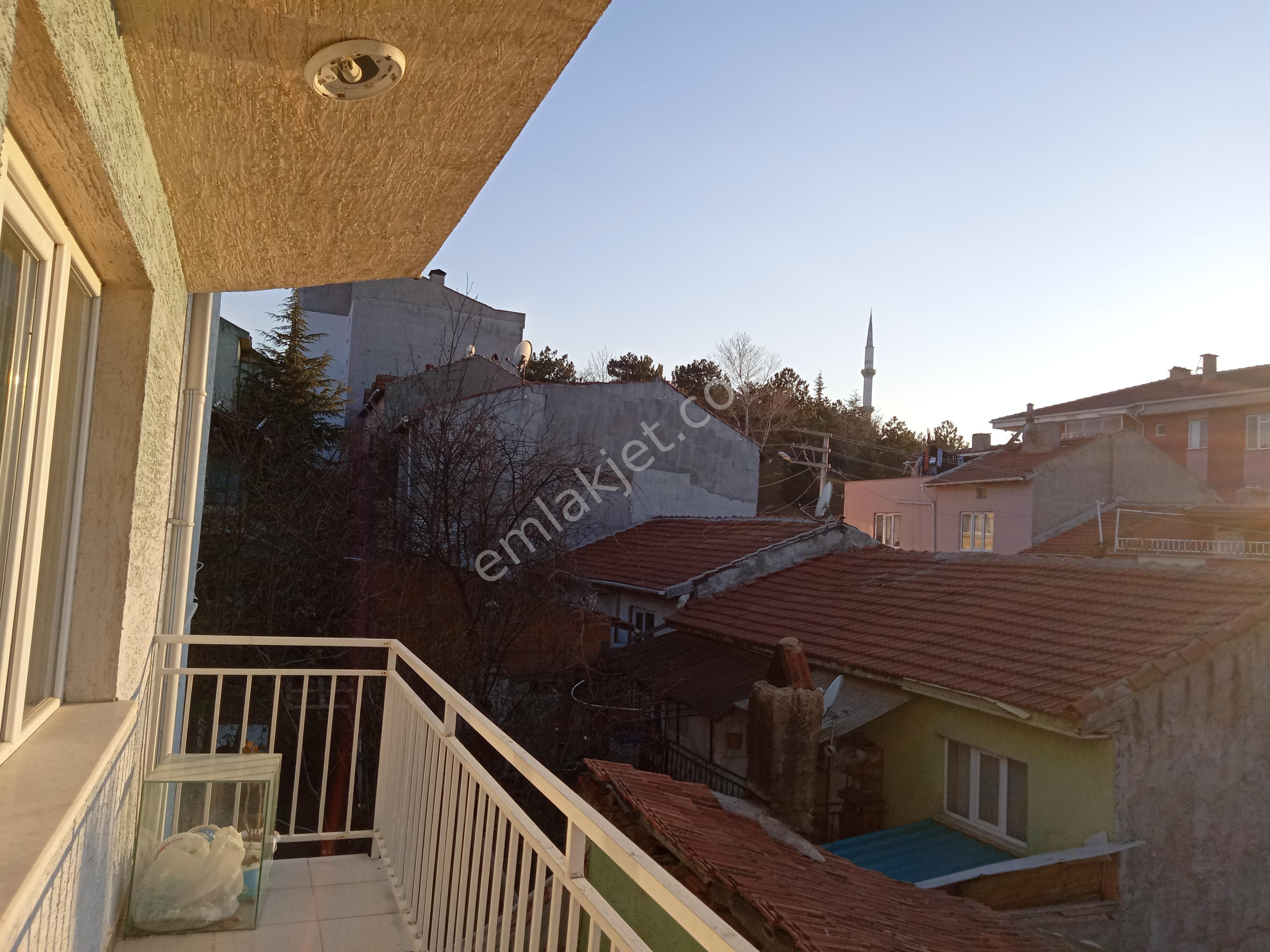 Emlakçıdan Eskişehir Tepebaşı Şirintepe Mahallesi 2+1 Kiralık Daire 850