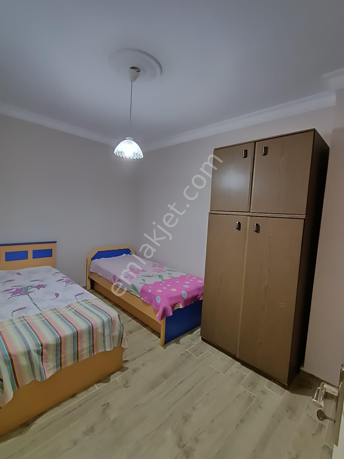 Emlakçıdan İzmir Çeşme Dalyan Mahallesi 2+1 Kiralık Daire 30.000 TL