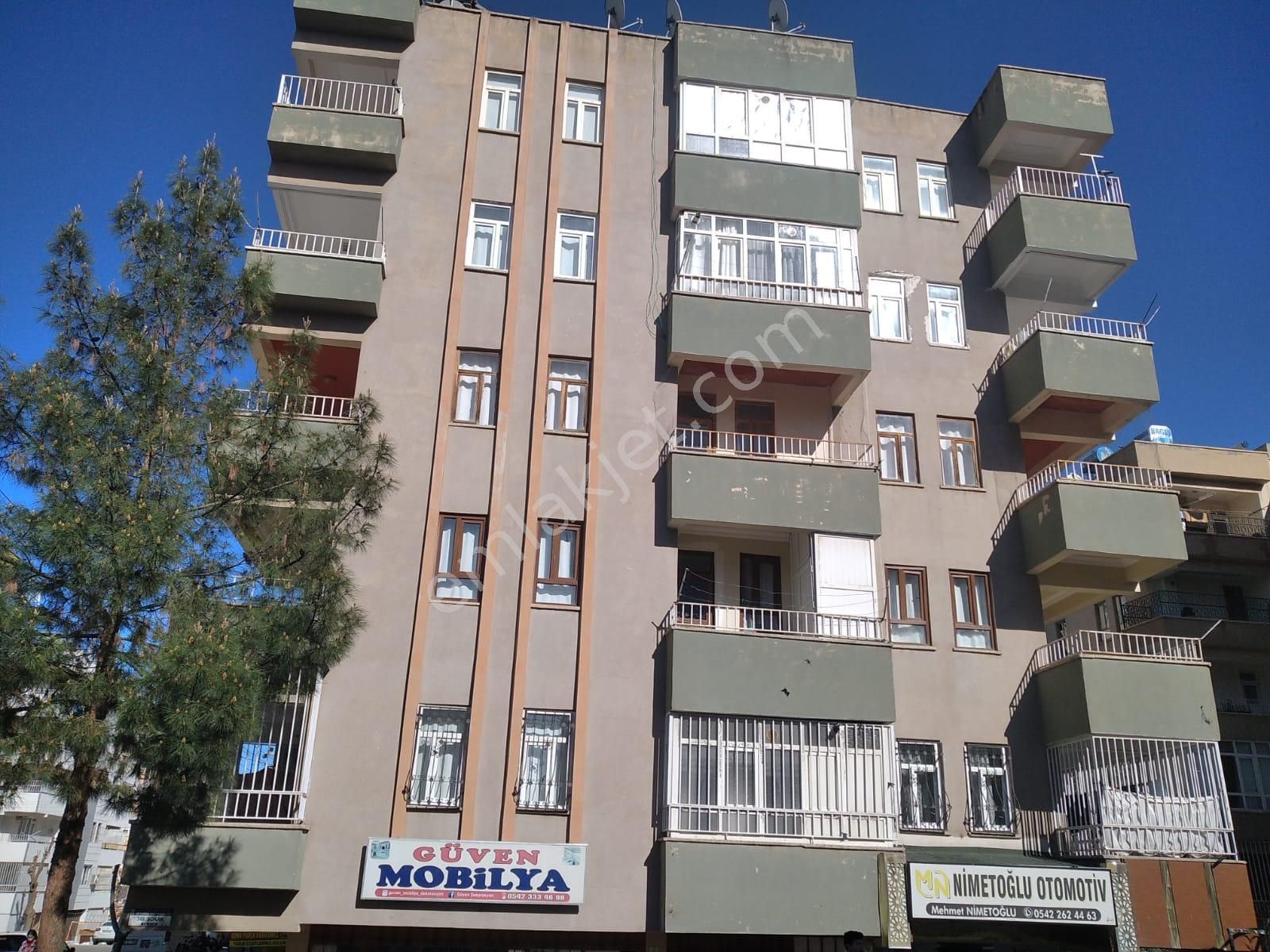 Emlakçıdan Şanlıurfa Haliliye Ertuğrul Gazi Mahallesi 3+1 Kiralık Daire