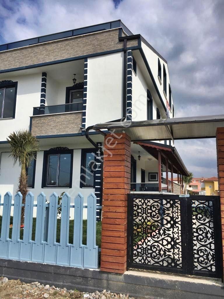 emlakcidan sakarya kocaali alandere mahallesi 3 1 satilik villa 649 000 tl 9420088