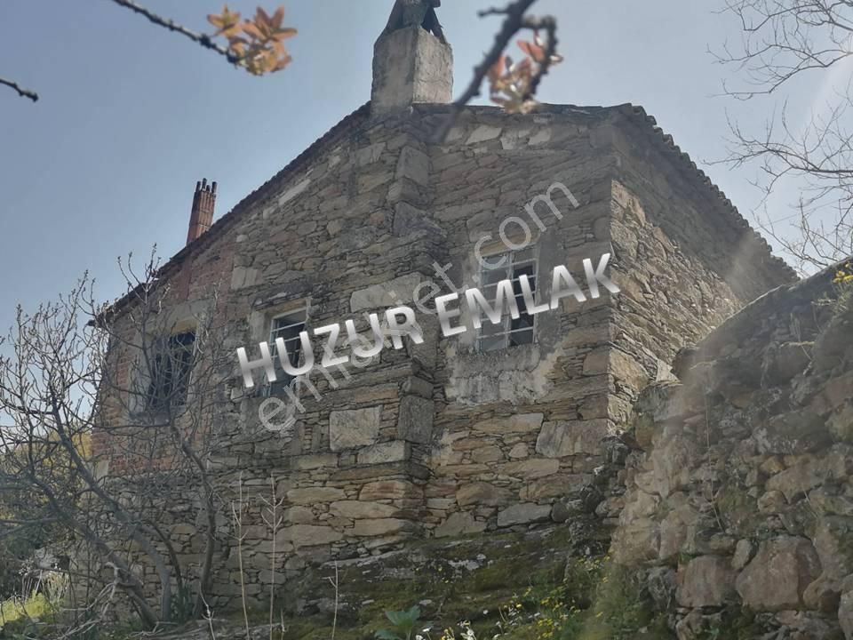 Sayrakçı Köyü Sökede Satılık Köyevi - Görsel 13