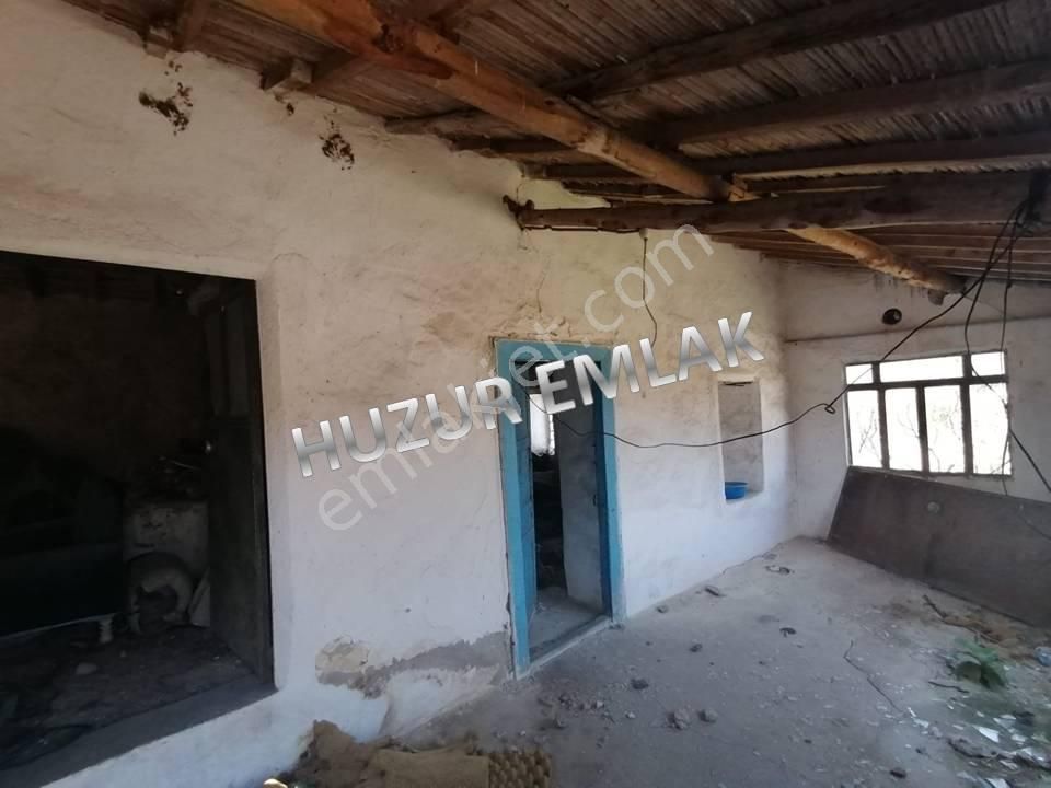 Sayrakçı Köyü Sökede Satılık Köyevi - Görsel 8