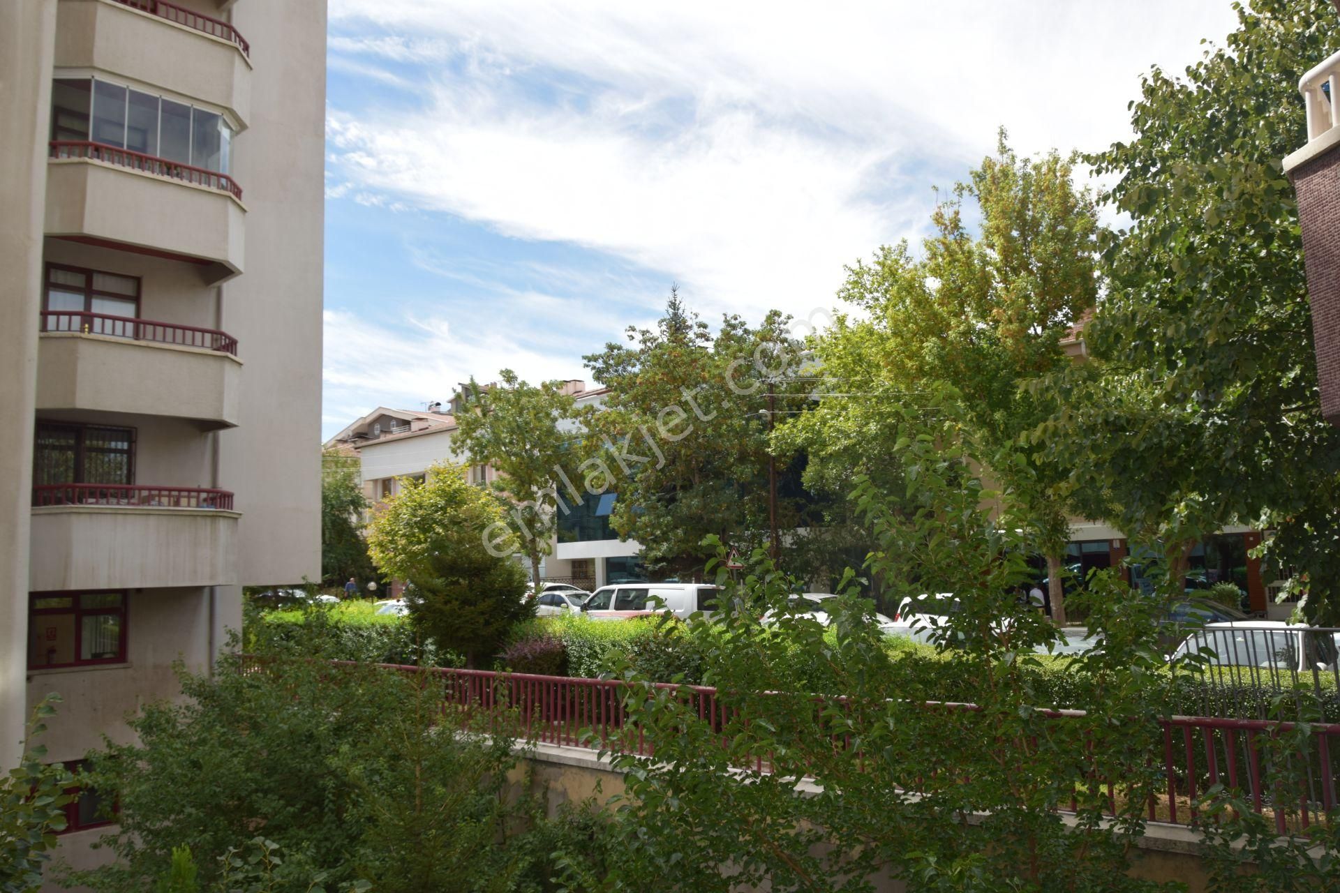 Sahibinden Hastanelere Yakın Lüks Eşyalı Kiralık 3+1 Daire