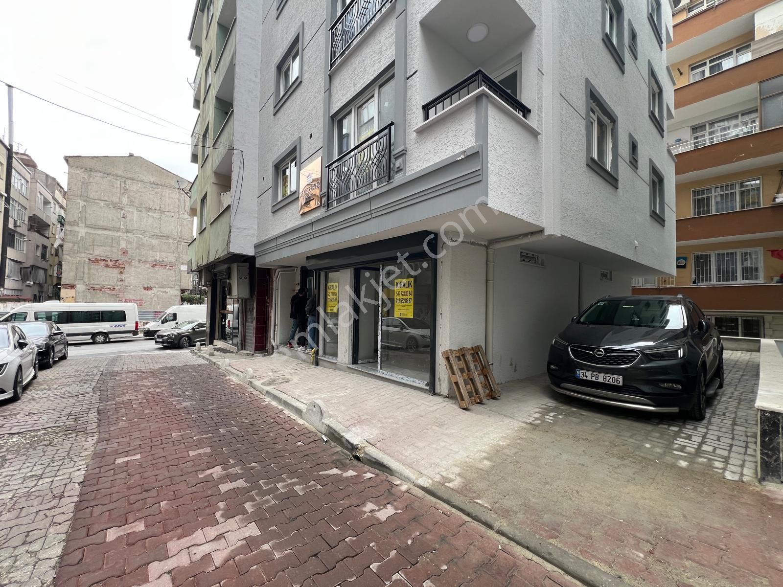 Yenibosna Hürriyet Mahallesinde Kiralık 2 Katlı İşyeri Dükkan Ofis
