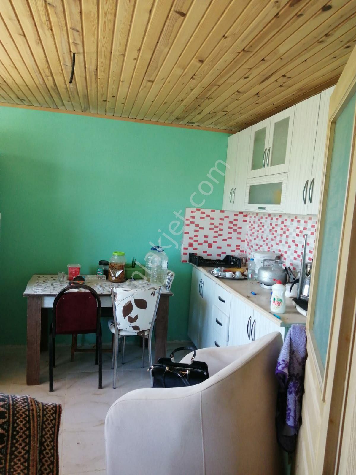 Emlakçıdan Antalya Korkuteli Kiremitli Mahallesi 2+1 Satılık Müstakil