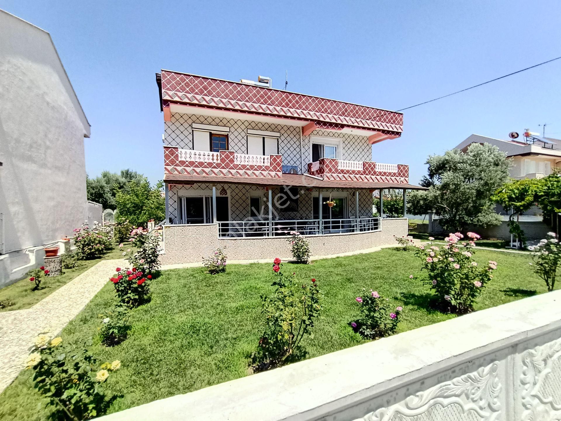 İzmir Dikili Satılık Müstakil Ev İlanları ve Fiyatları