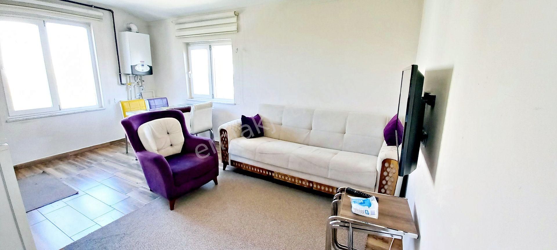 Emlakçıdan Denizli Pamukkale Yunusemre Mahallesi 2+1 Kiralık Daire 1.