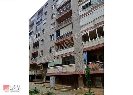 İzmir Bornova Satılık Daire İlanları ve İzmir Bornova Kiralık Ev Fiyatları