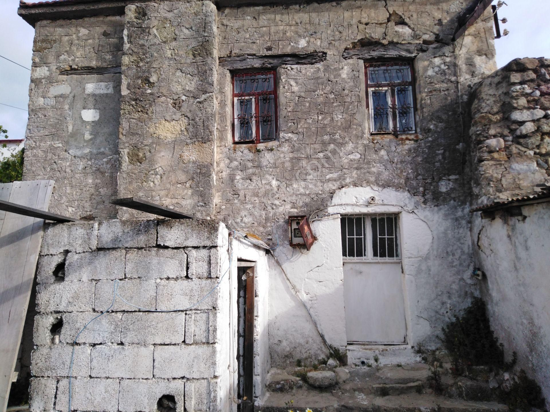 Emlakçıdan Muğla Datça Karaköy Mahallesi 3+1 Satılık Müstakil 1.500.000