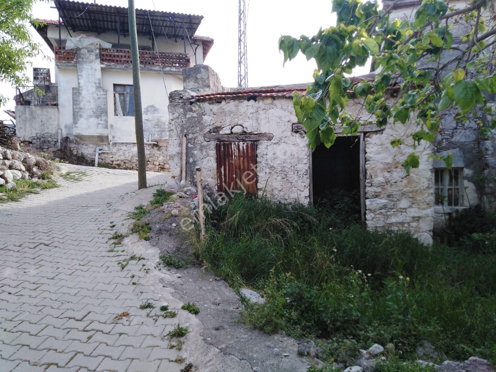 Emlakçıdan Muğla Datça Karaköy Mahallesi 3+1 Satılık Müstakil 1.500.000