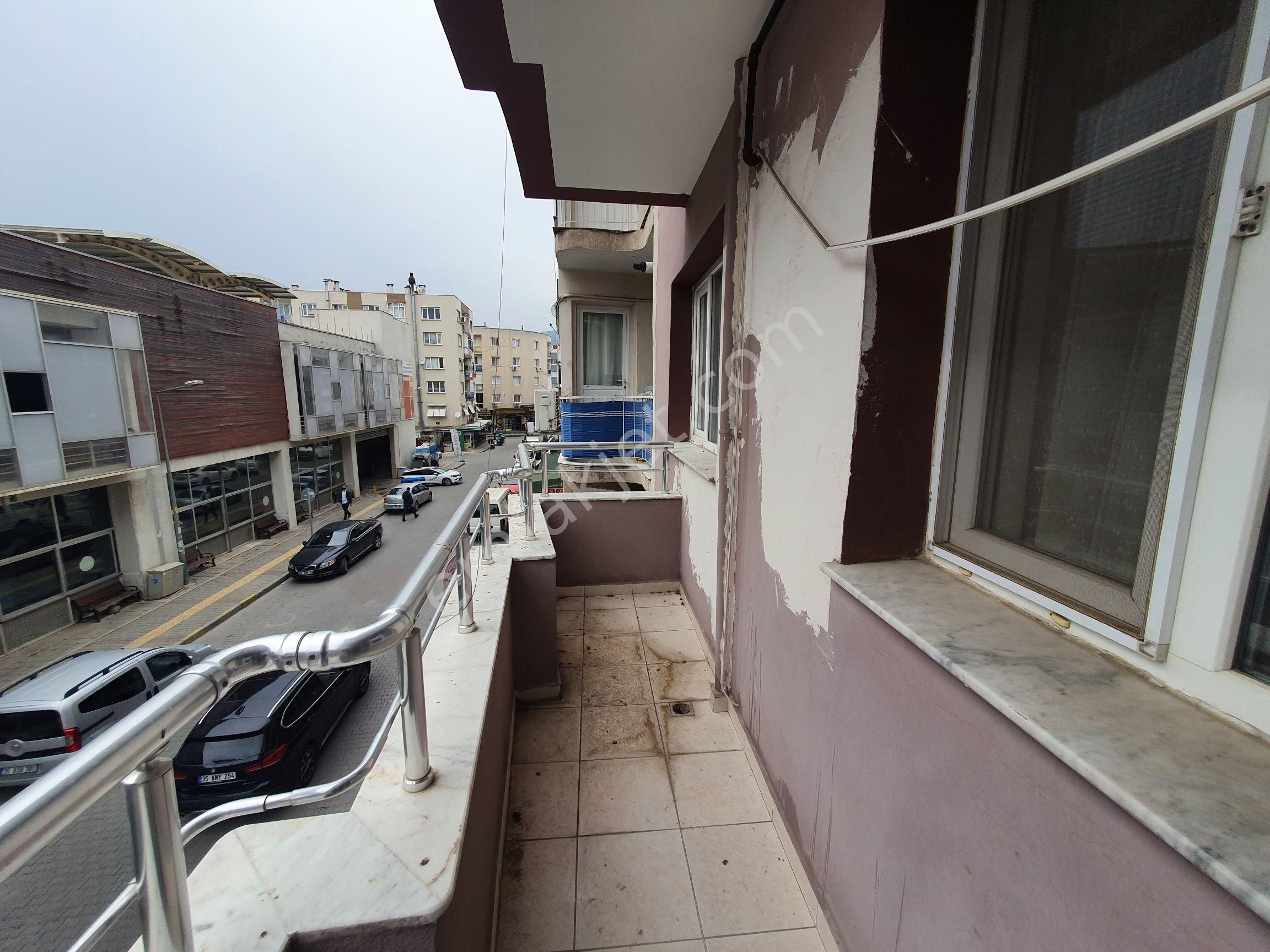 Bornova 4+1 Kiralık Daire - Görsel 13