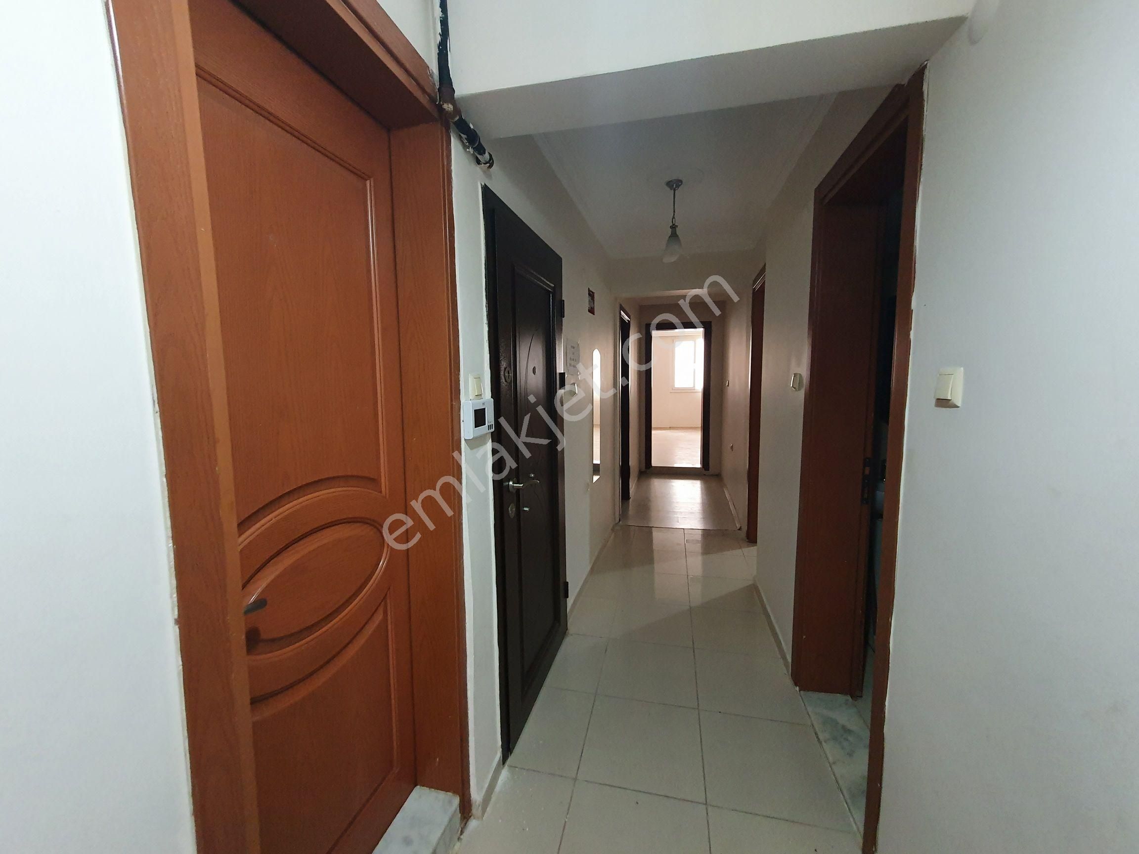 Bornova 4+1 Kiralık Daire - Görsel 5