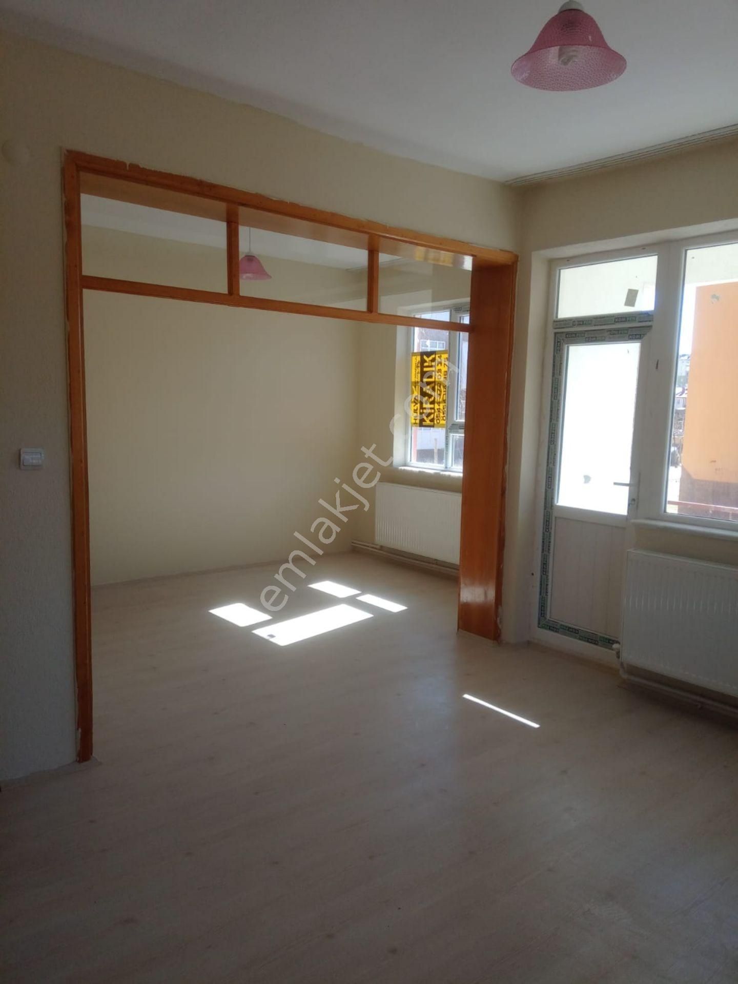 Emlakçıdan Konya Selçuklu Bosna Hersek Mahallesi 2+1 Kiralık Daire 1