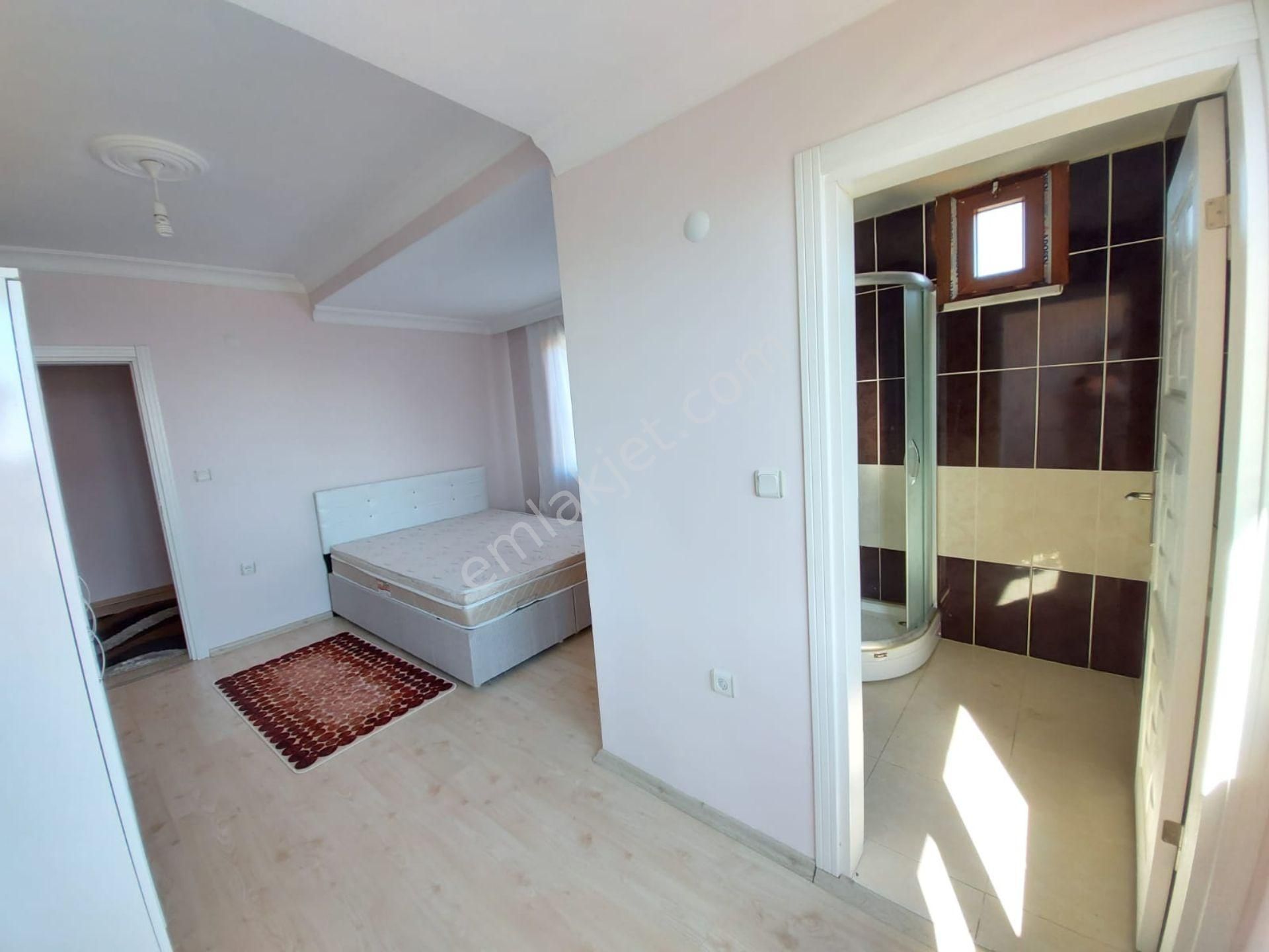 Emlakçıdan İstanbul Beylikdüzü Kavaklı Mahallesi 2+1 Kiralık Daire 3.