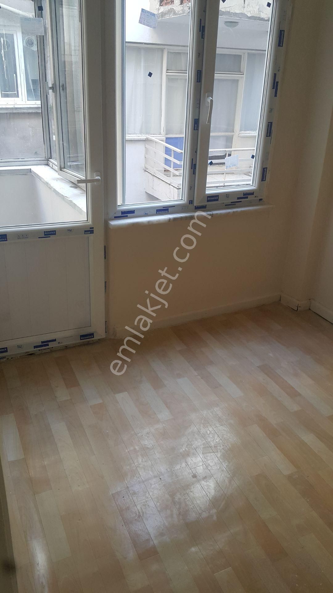 Beşiktaş Cihannüma Kiralık Daire Beşiktaş Barbaros Bulvarı Paraleli 1+1 , 55 m2 Kiralık Daire CEYHUN® EMLK