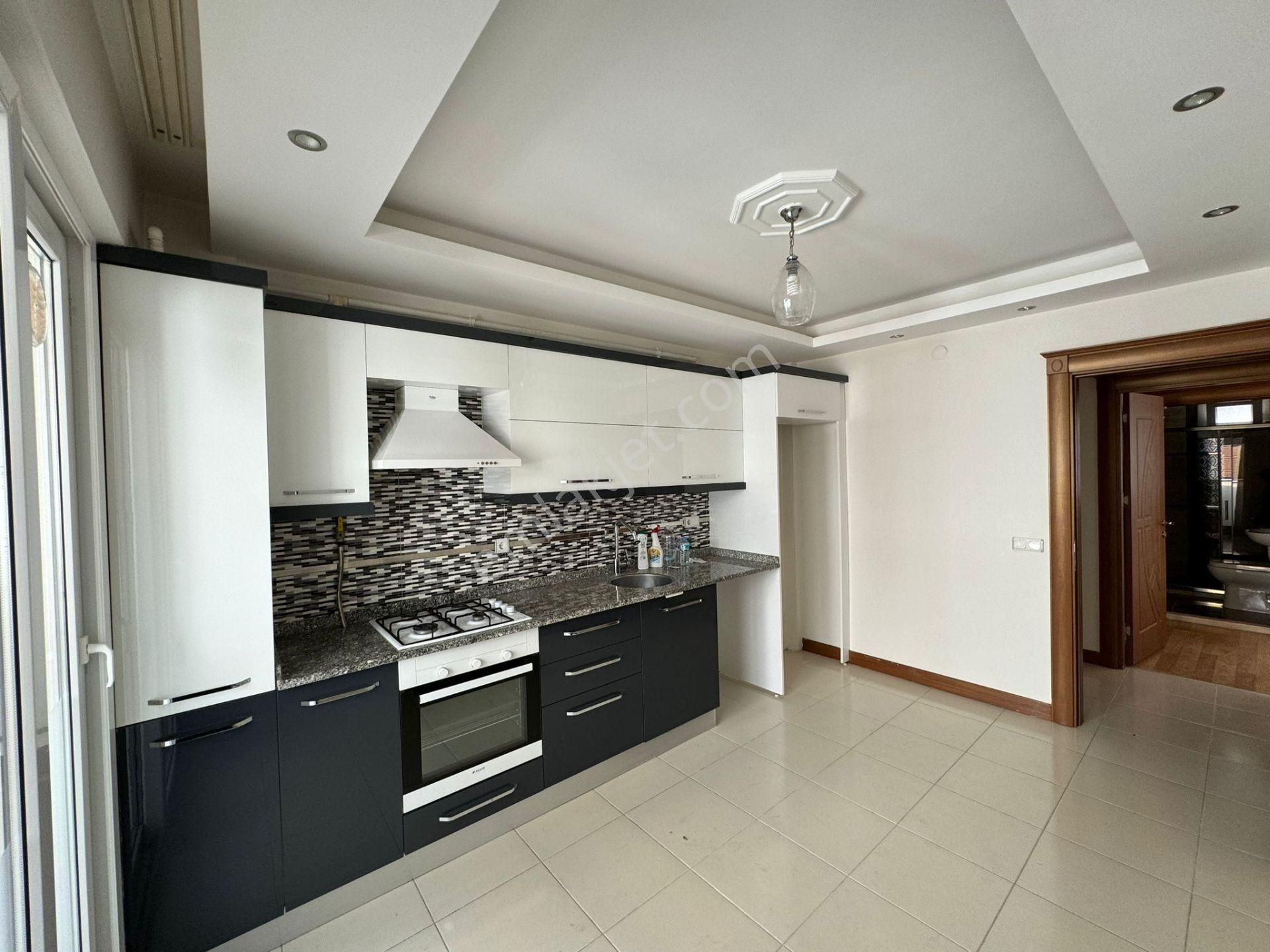 Güneş'ten Şirinyer İzban 4dk 120 3+1 10 Yıllık Balkon 2 Cephe 3.kat