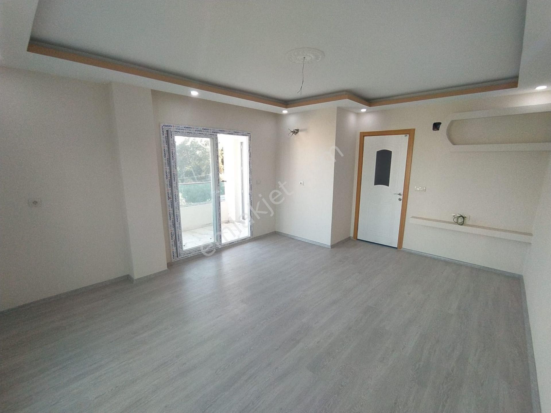 Emlakçıdan Adana Sarıçam Yeni Mahallesi 3+1 Satılık Daire 330.000 TL