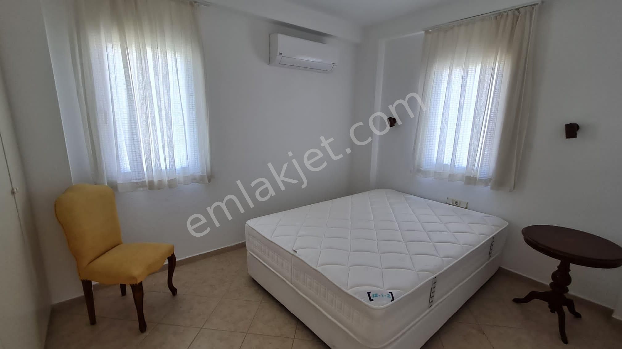 Emlakçıdan Muğla Bodrum Gündoğan Mahallesi 1 Oda Kiralık Daire 15.000