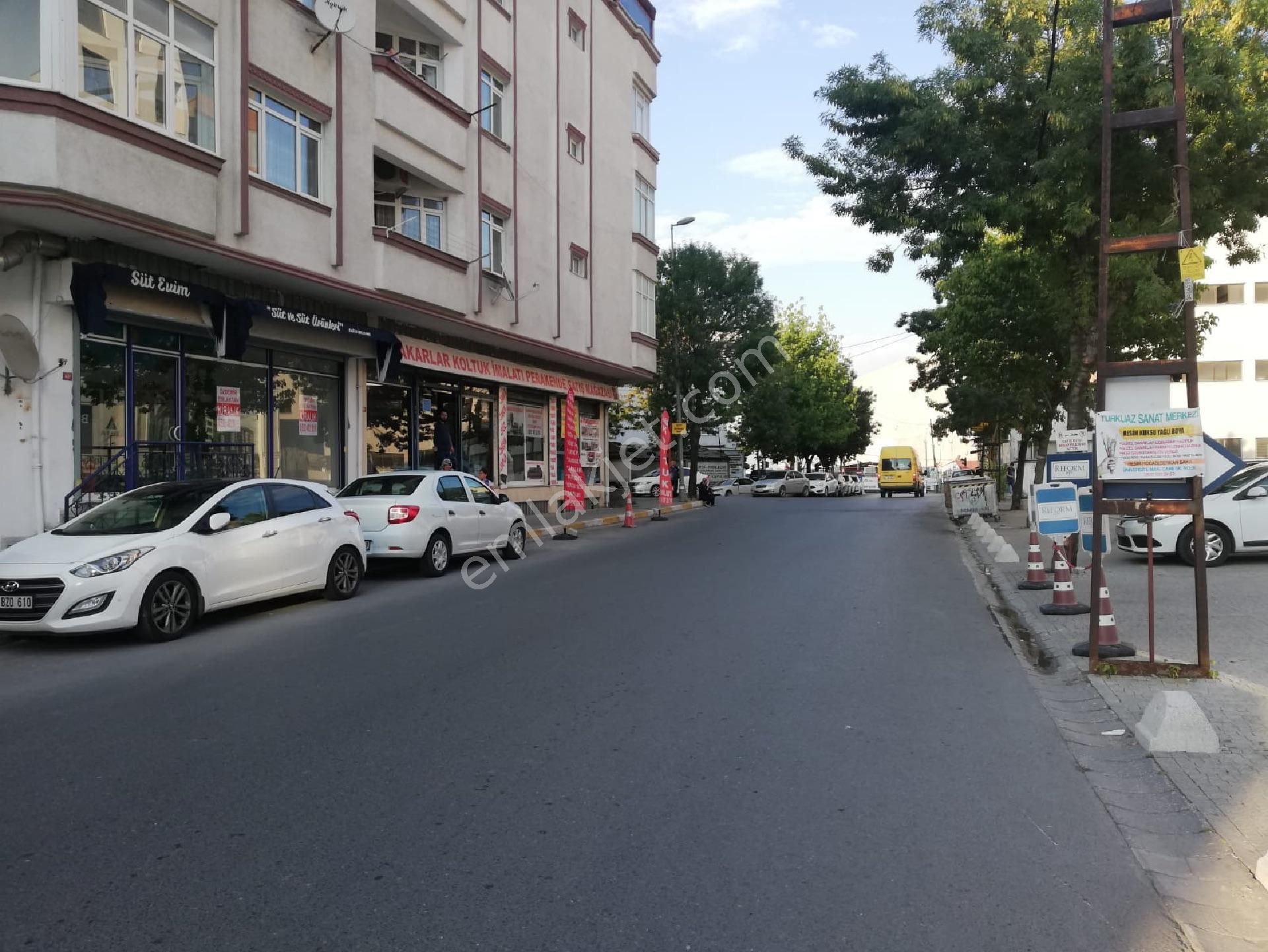 Avcılar Ünüversite Mah Kiralık Dükkan Catte Üstü Cepesi Geniş