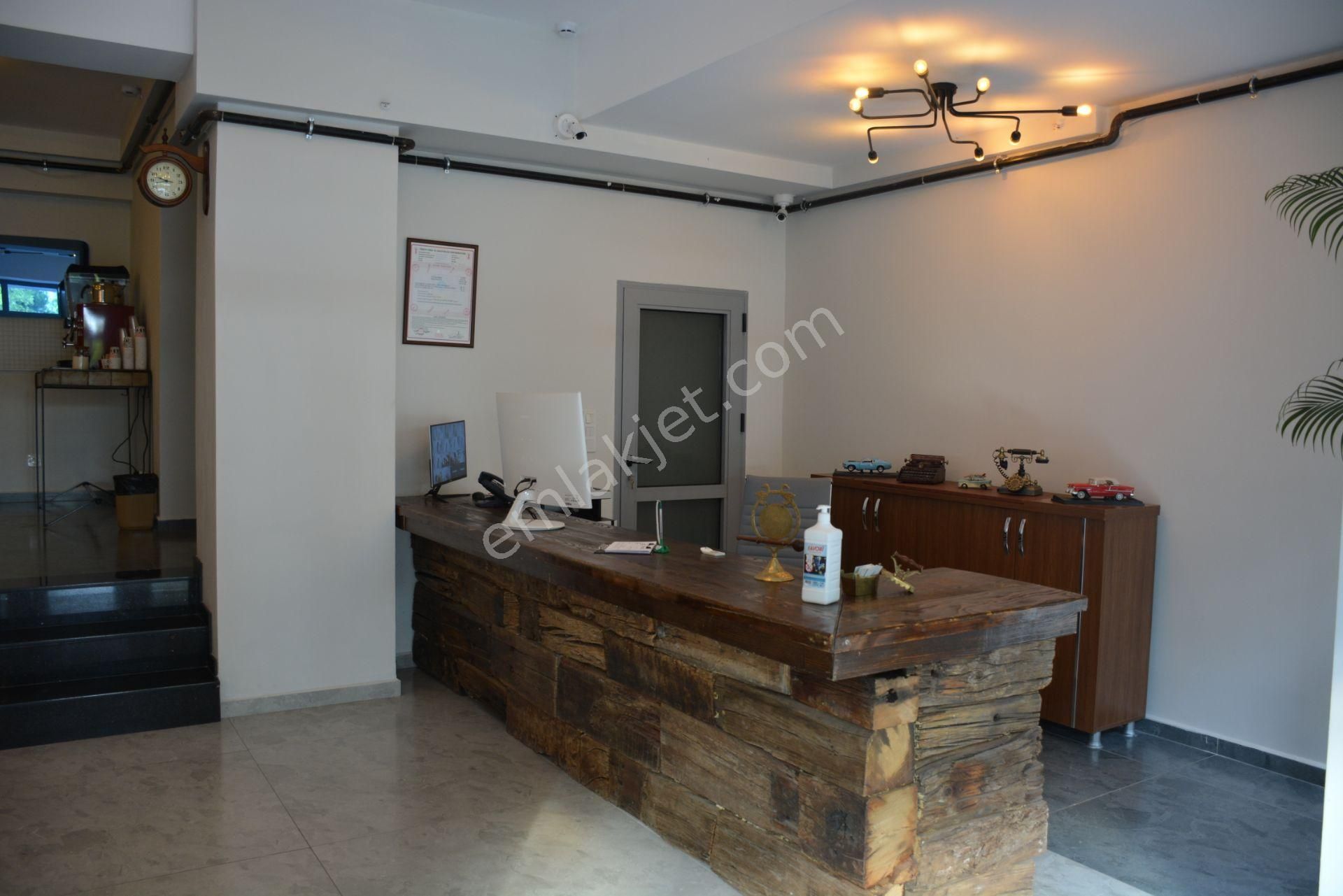 Emlakçıdan İzmir Bornova Kazımdirik Mahallesi Stüdyo Günlük Kiralık