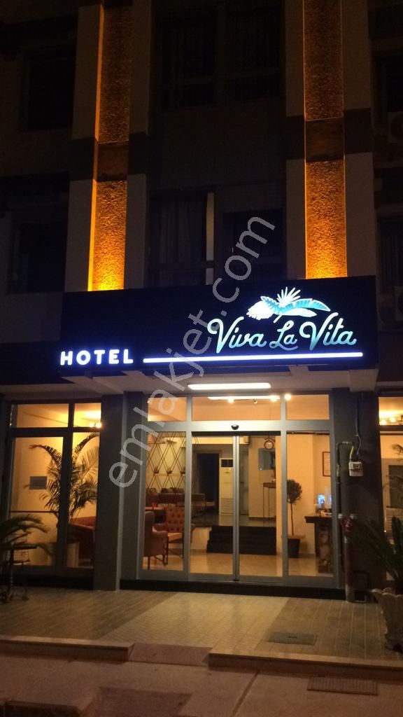 Emlakçıdan İzmir Bornova Kazımdirik Mahallesi Stüdyo Günlük Kiralık