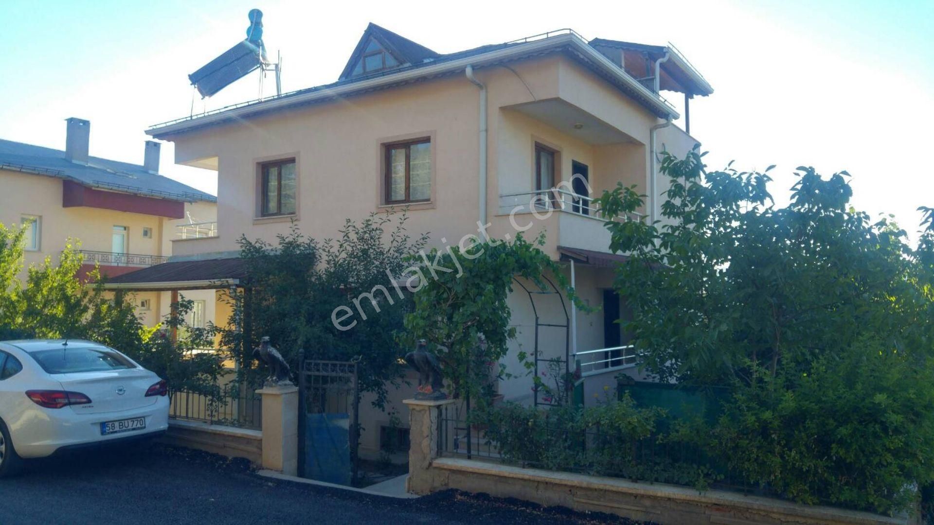 sahibinden sivas sivas merkez karsiyaka mahallesi 3 2 satilik villa 770 000 tl 9660991