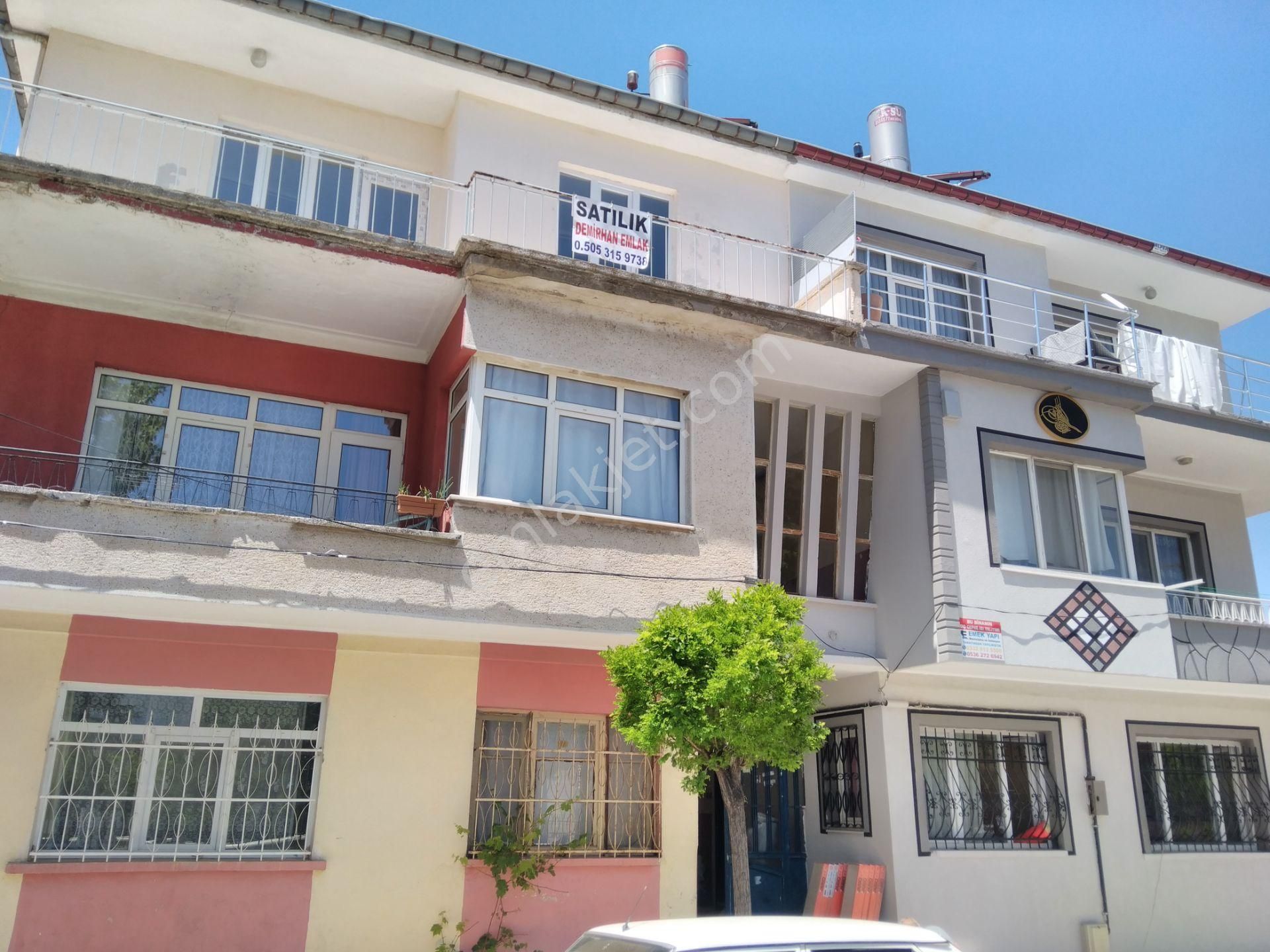 Emlakçıdan Konya Akşehir Kileci Mahallesi 2+1 Satılık Daire 200.000 TL