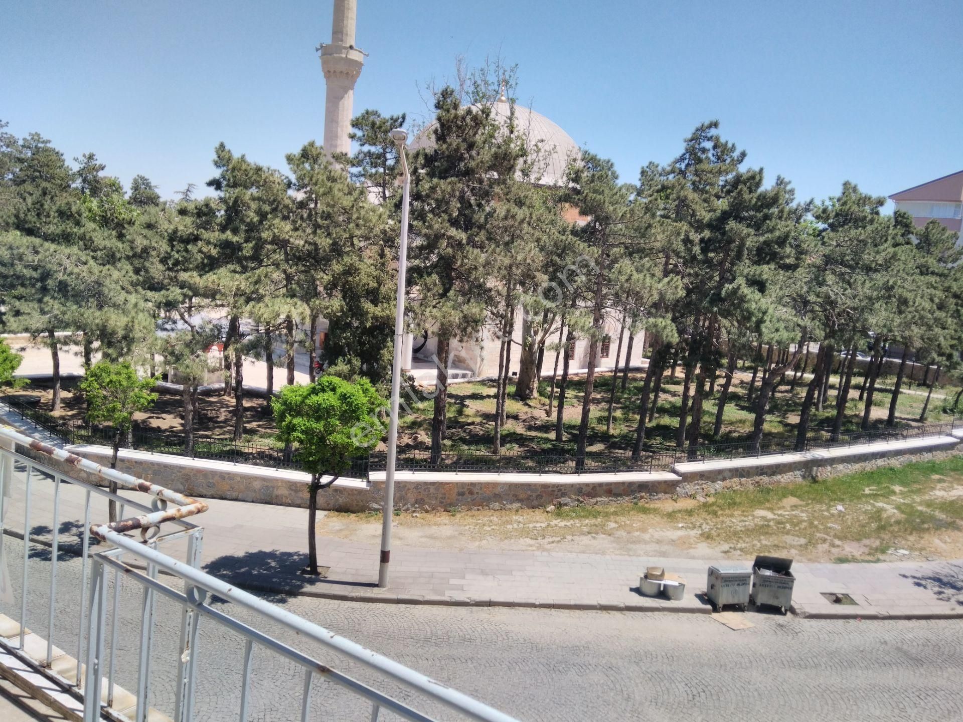 Emlakçıdan Konya Akşehir Kileci Mahallesi 2+1 Satılık Daire 200.000 TL
