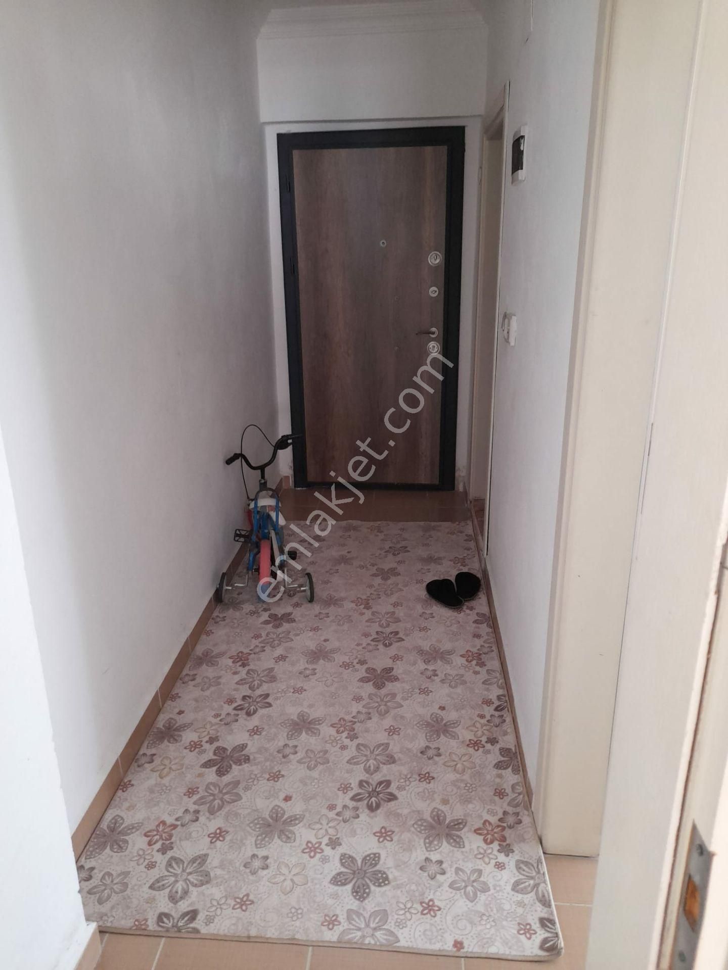 https://imaj.emlakjet.com/listing/9694968/DDDEFD1919D5BD1C72110EA9B0A1D78E9694968.jpg
