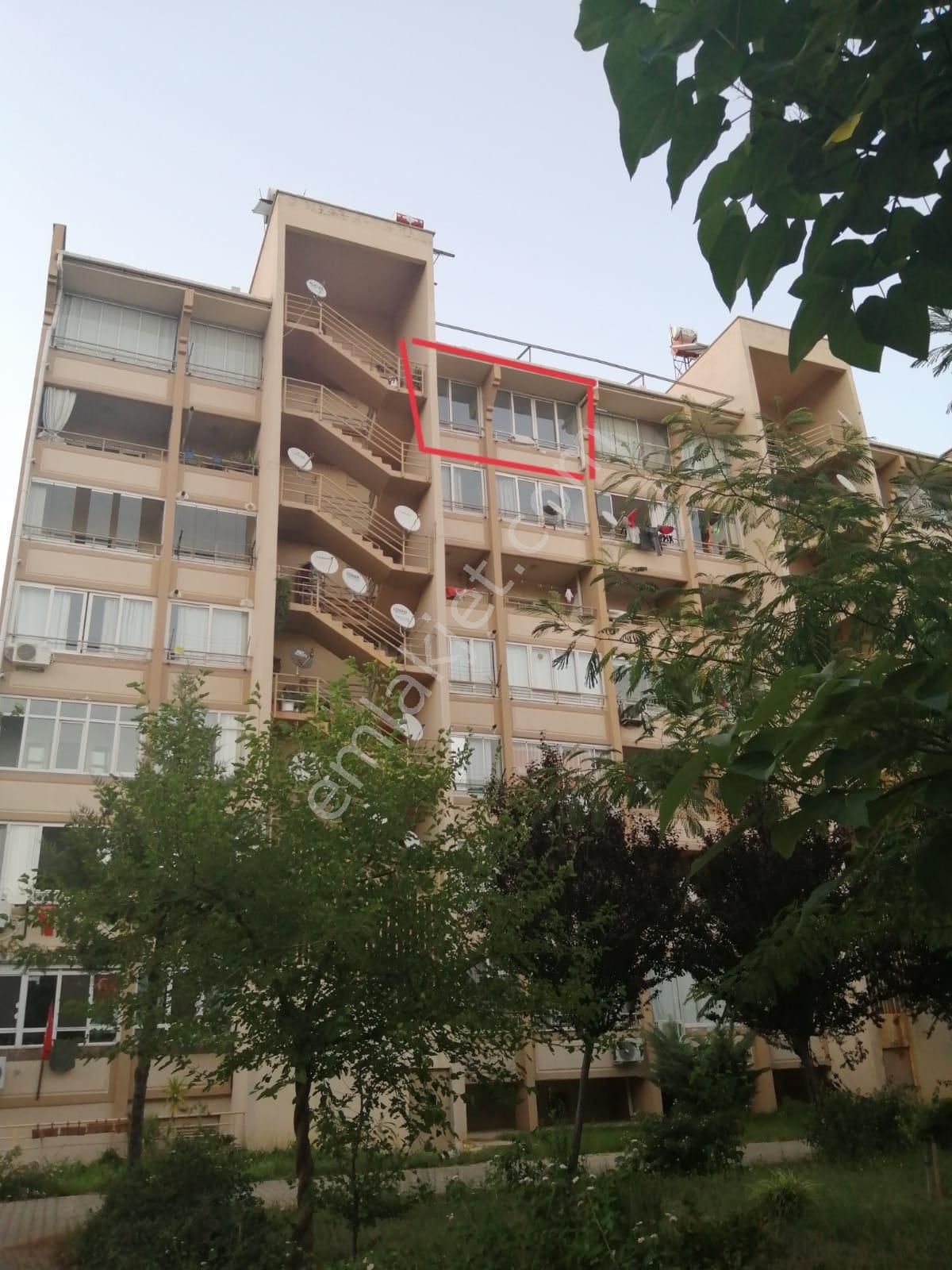 Emlakçıdan Antalya Döşemealtı Çıplaklı Mahallesi 2+1 Satılık Daire 310