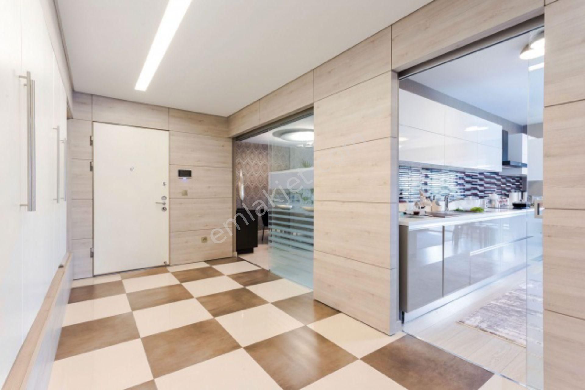 Emlakçıdan Ankara Etimesgut Göksu Mahallesi 4+1 Kiralık Daire 7.000 TL