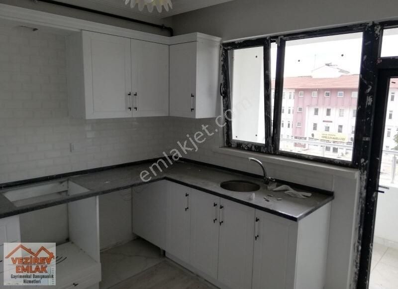 emlakcidan samsun vezirkopru esentepe mahallesi 2 1 satilik daire 335 000 tl 9767576