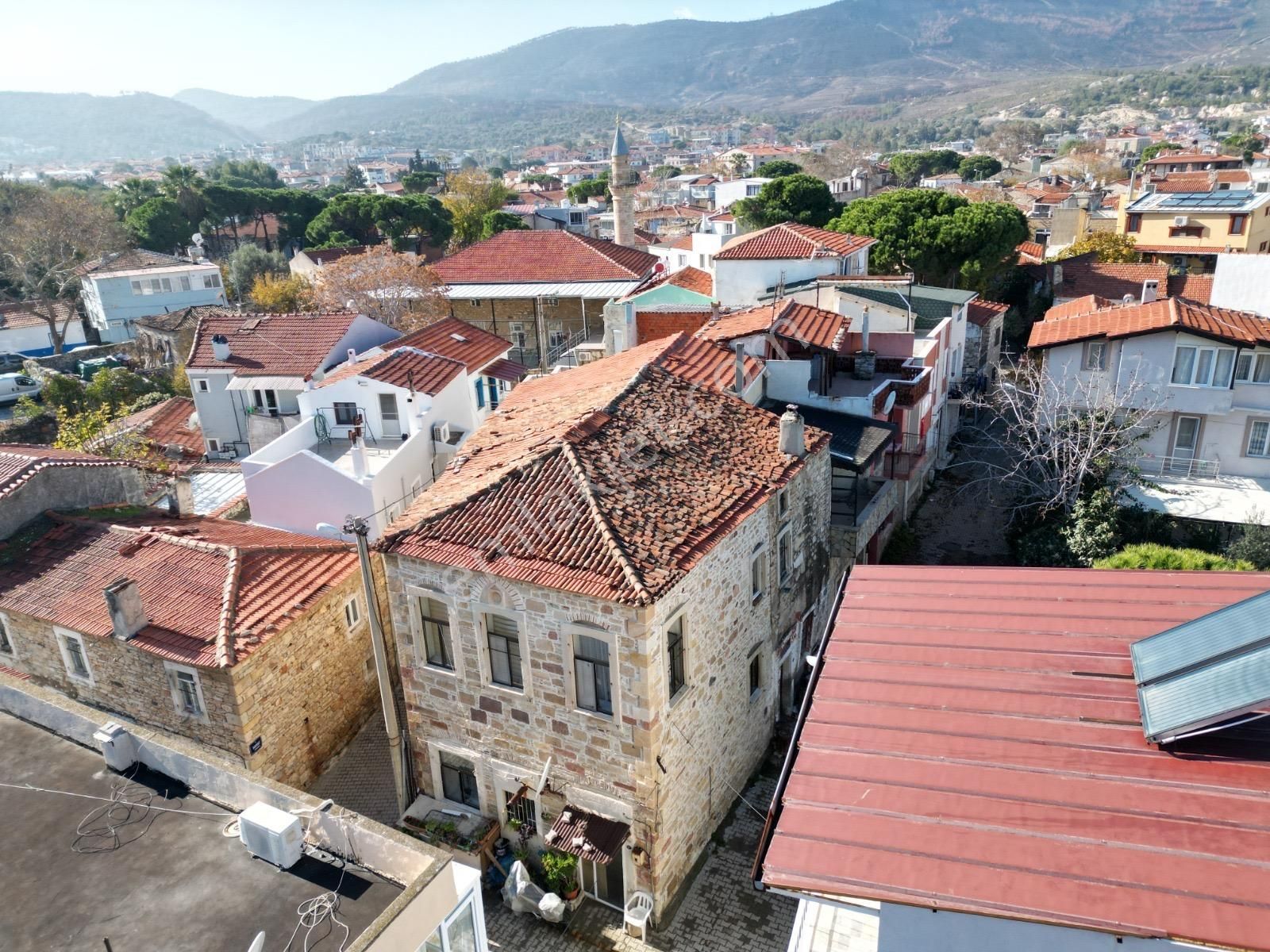 Yeni Foça Merkezde Satılık Taşev 3+1=105 M2 ( 13.500.000 Tl) - Görsel 24