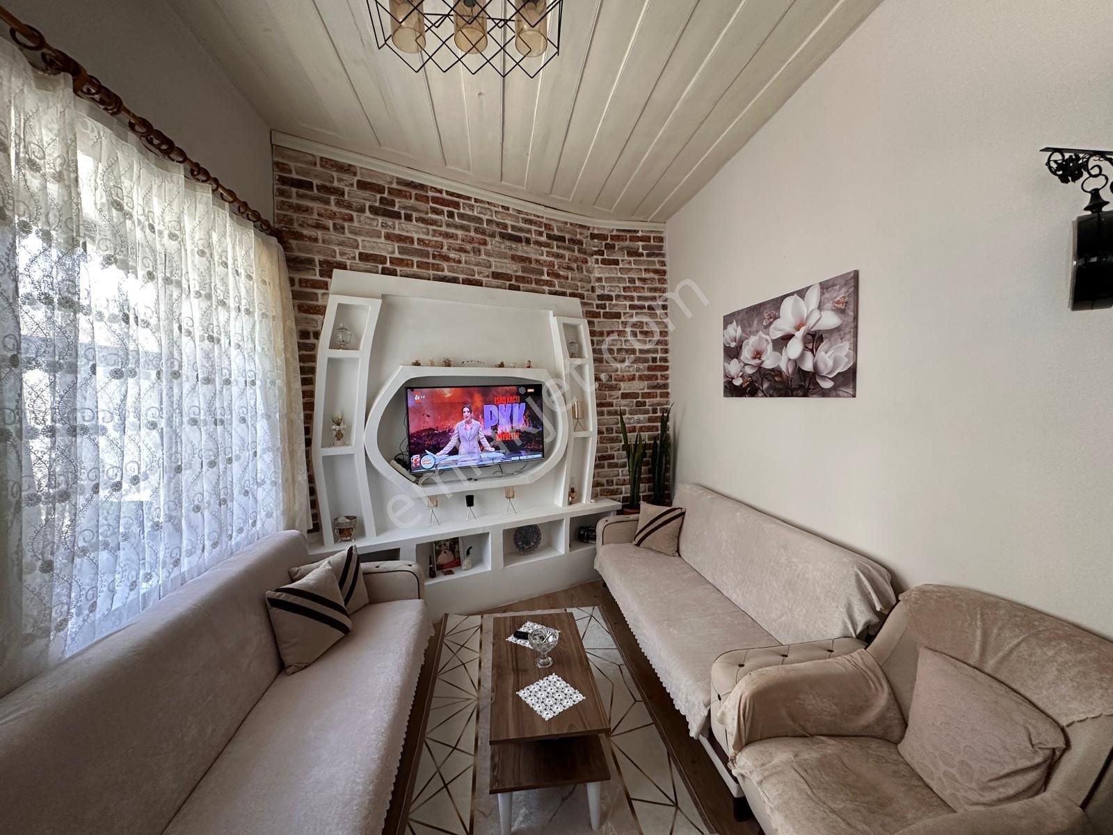 Yeni Foça Merkezde Satılık Taşev 3+1=105 M2 ( 13.500.000 Tl) - Görsel 13