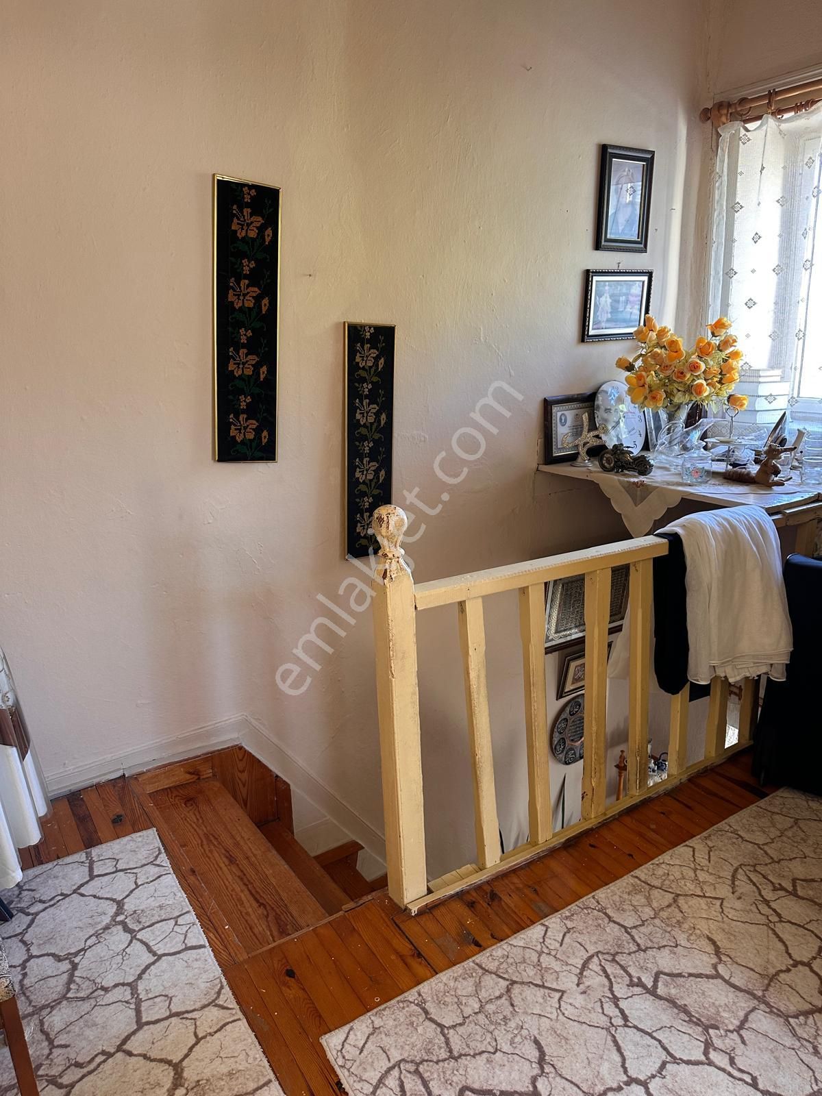 Yeni Foça Merkezde Satılık Taşev 3+1=105 M2 ( 13.500.000 Tl) - Görsel 33