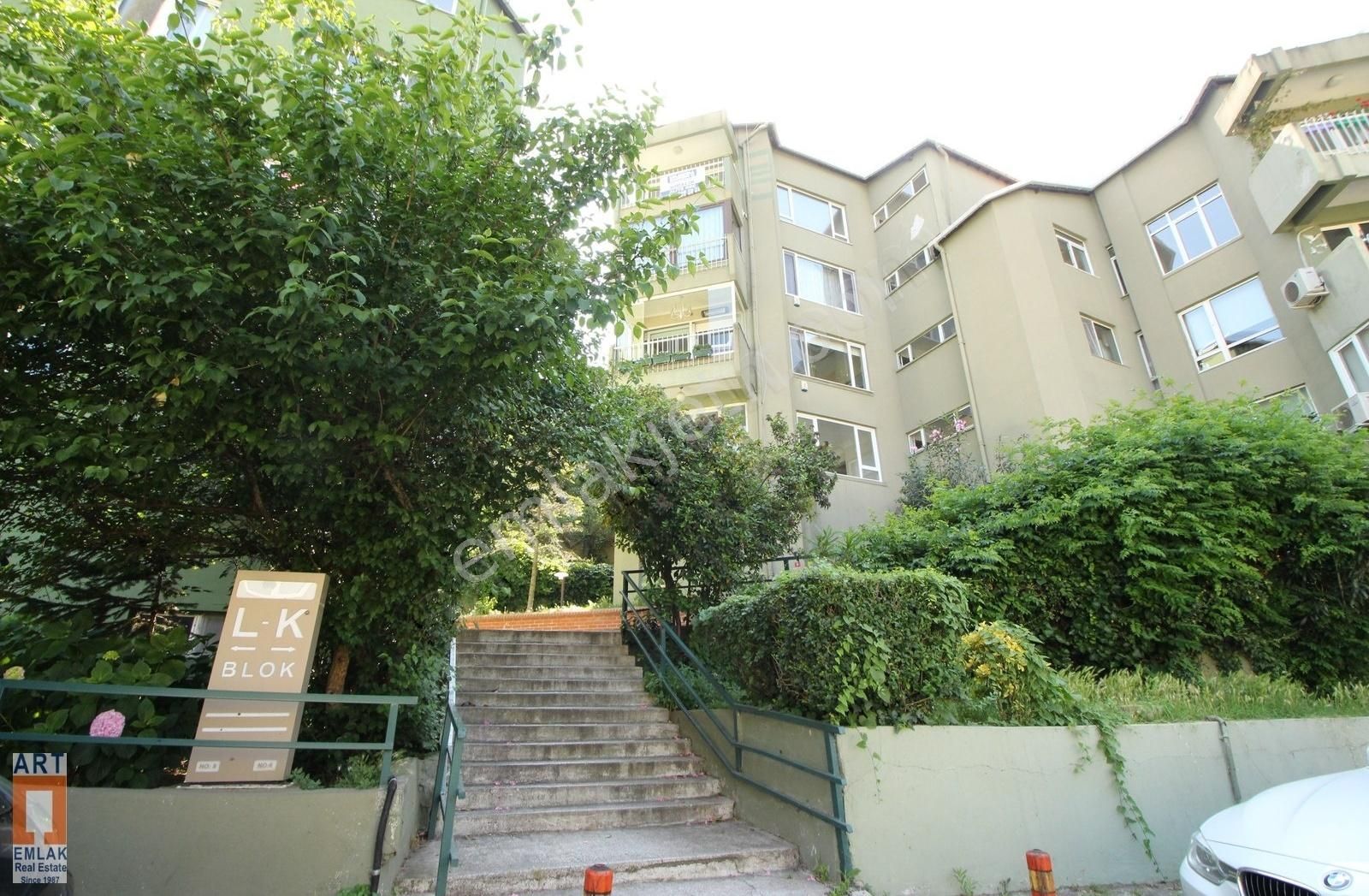 Emlakçıdan İstanbul Beşiktaş Kuruçeşme Mahallesi 3+1 Kiralık Daire 15.